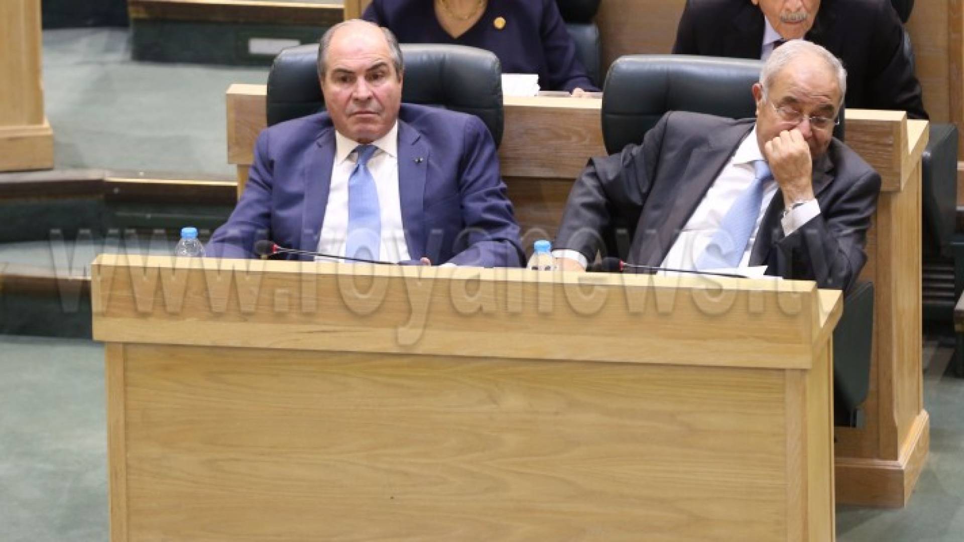 العبادي إلى جانب الملقي