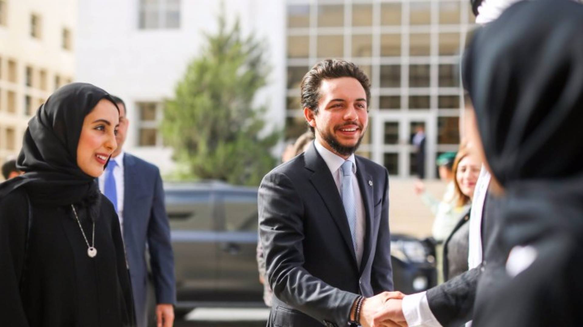 ولي العهد يستقبل وزيرة الدولة لشؤون الشباب الإماراتية