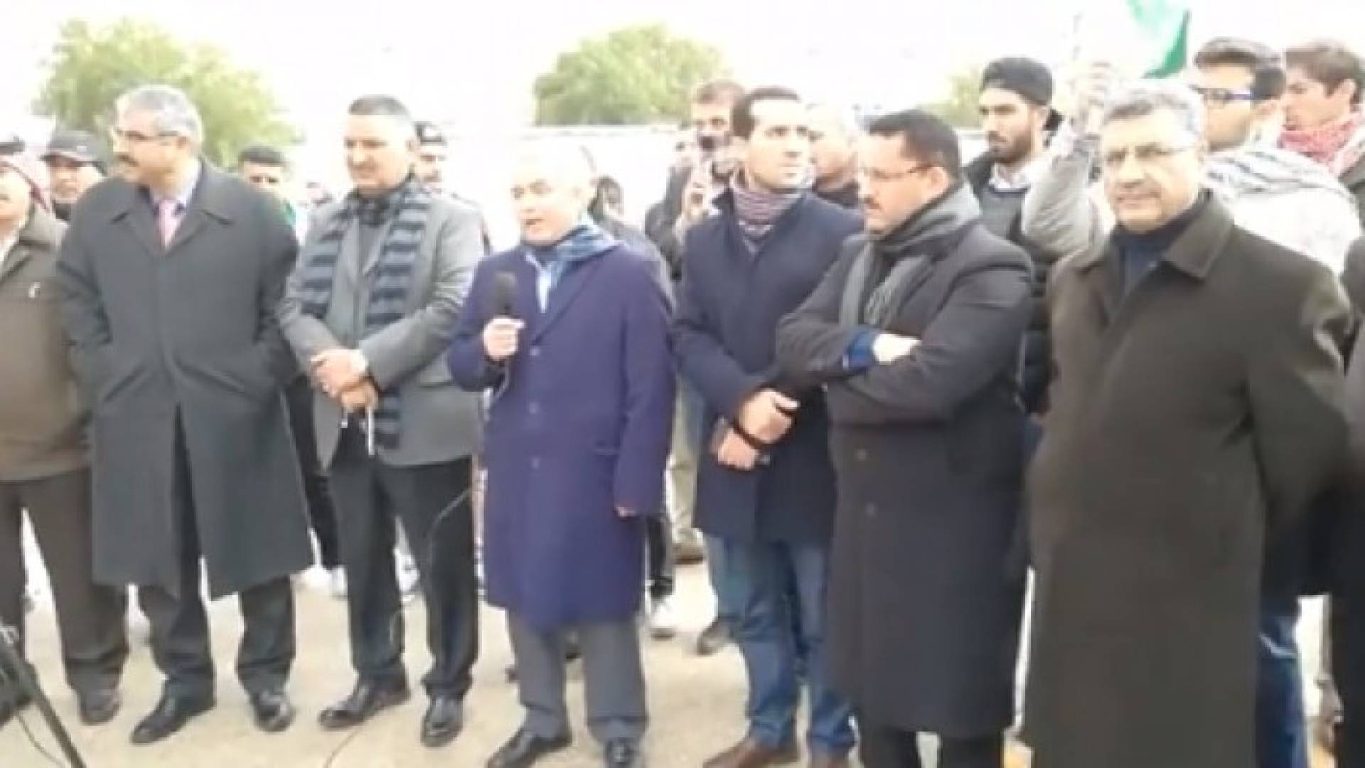 جانب من الوقفة الاحتجاجية 