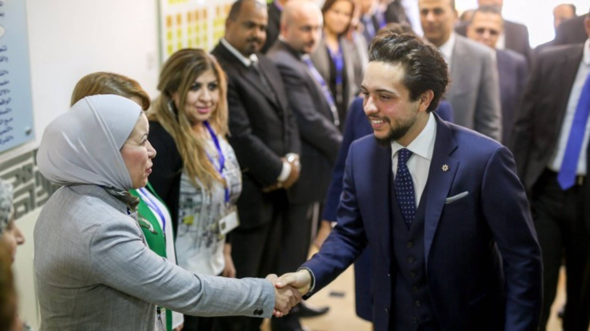 خلال زيارة ولي العهد لوزارة السياحة