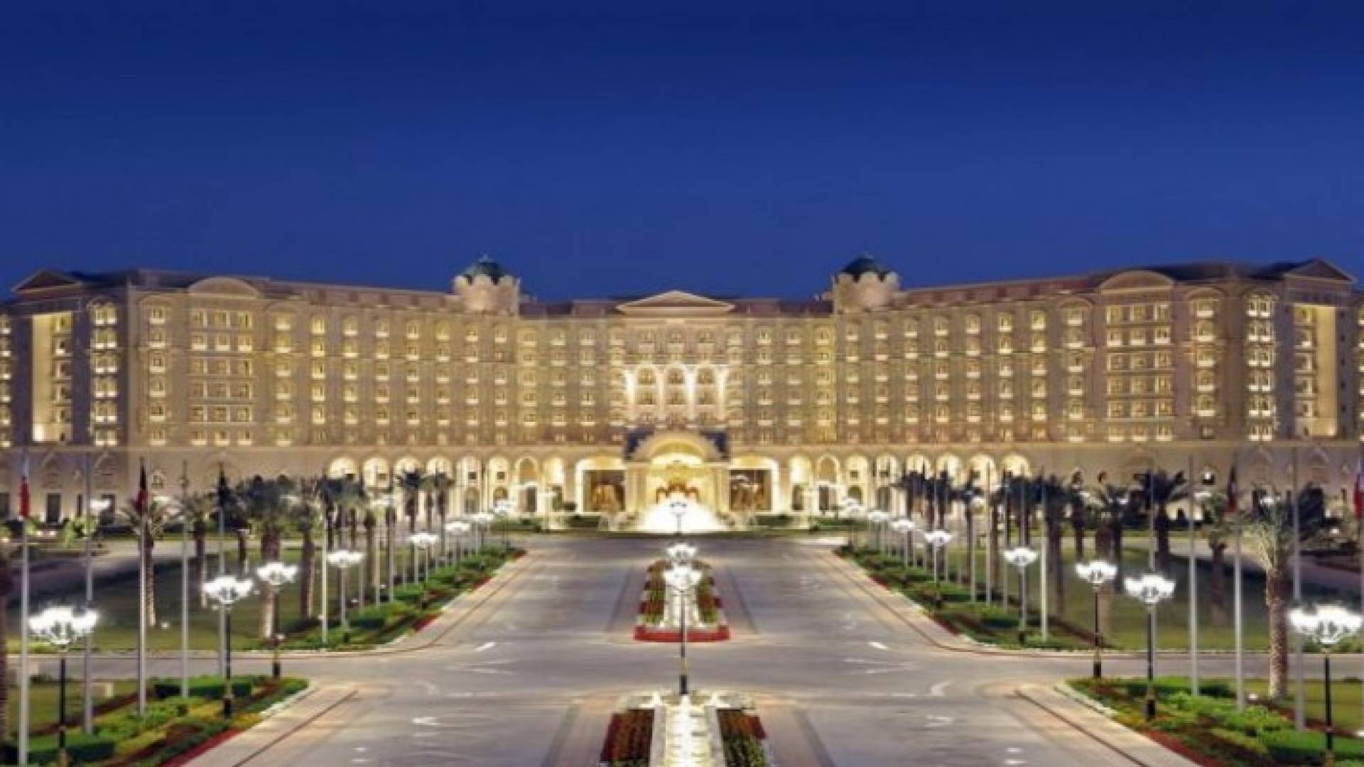 فندق ريتز كارلتون