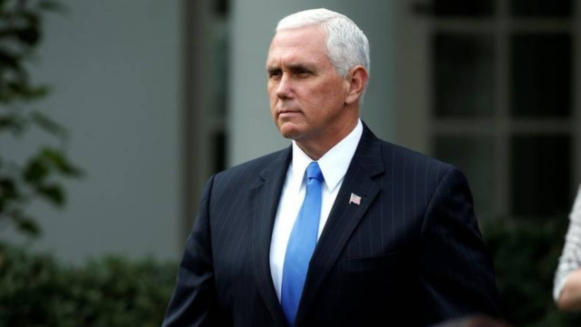  نائب الرئيس الامريكي مايك بنس