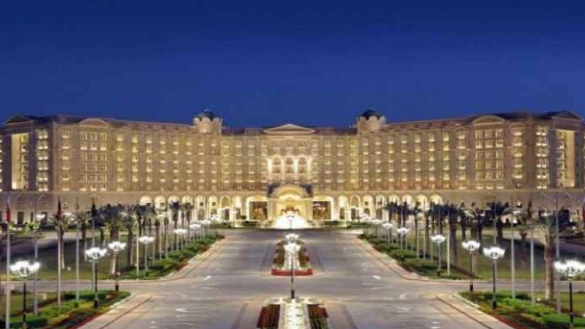 فندق ريتز كارلتون