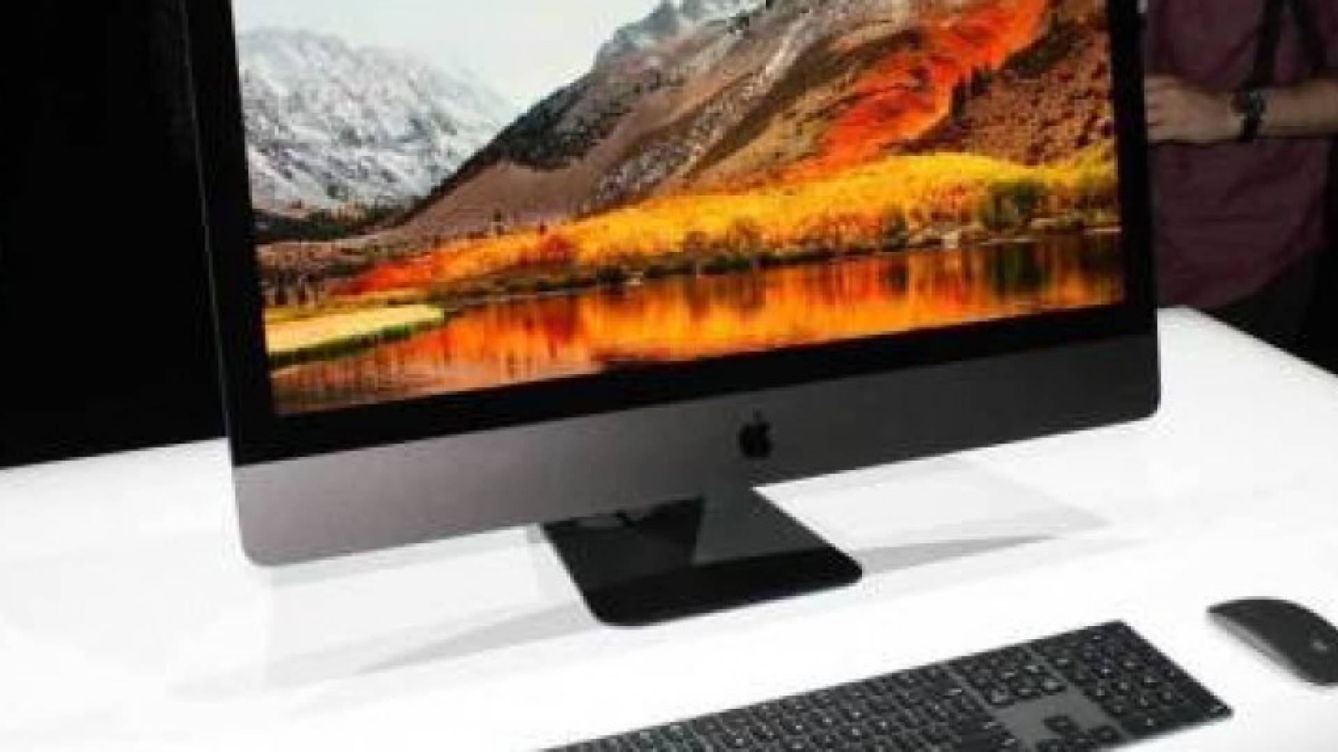 الاسعار تبدأ من 5445 دولارا