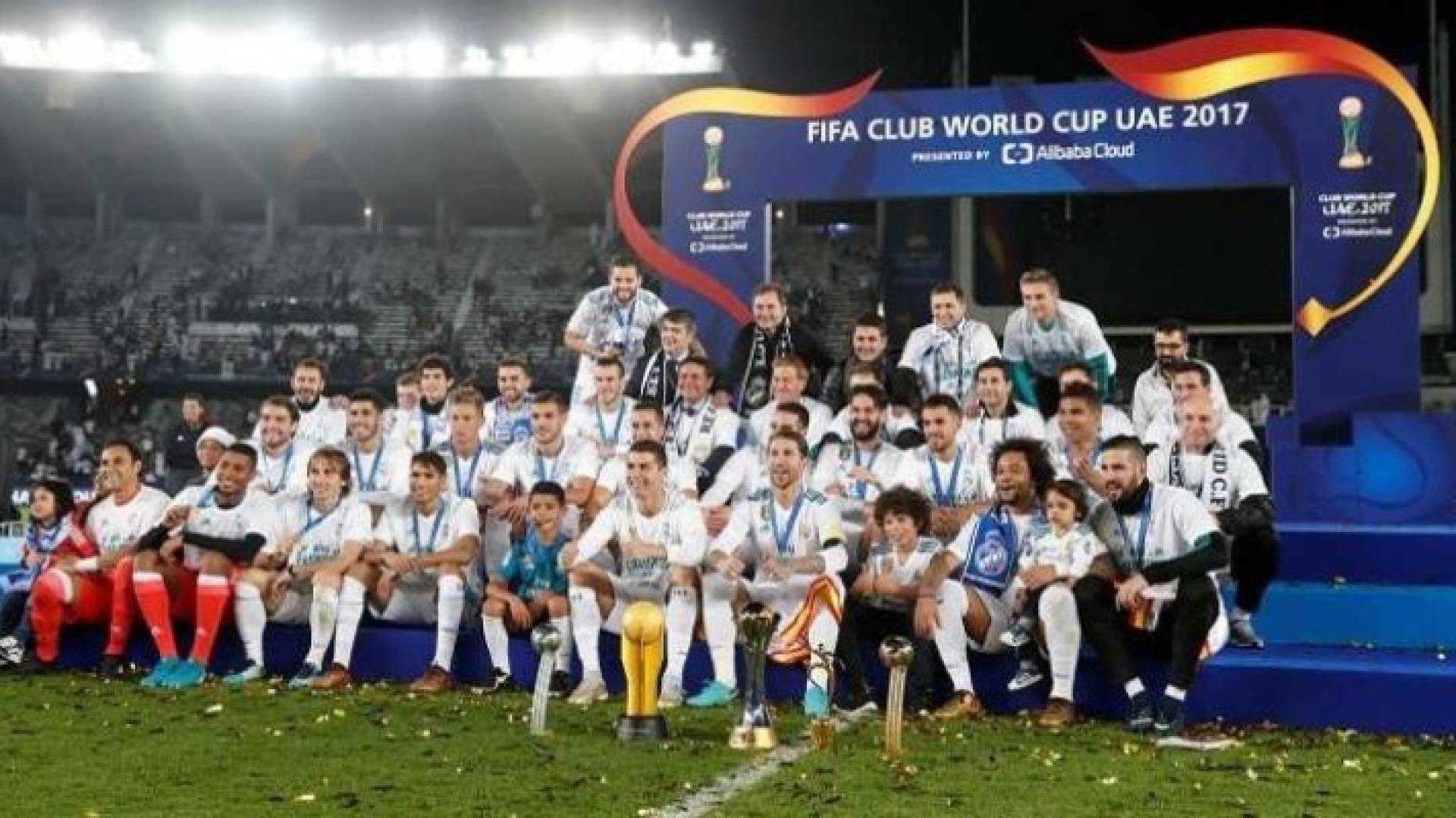 دخل الفريق الملكي التاريخ كأول فريق يحتفظ بلقب بطل كأس العالم للأندية