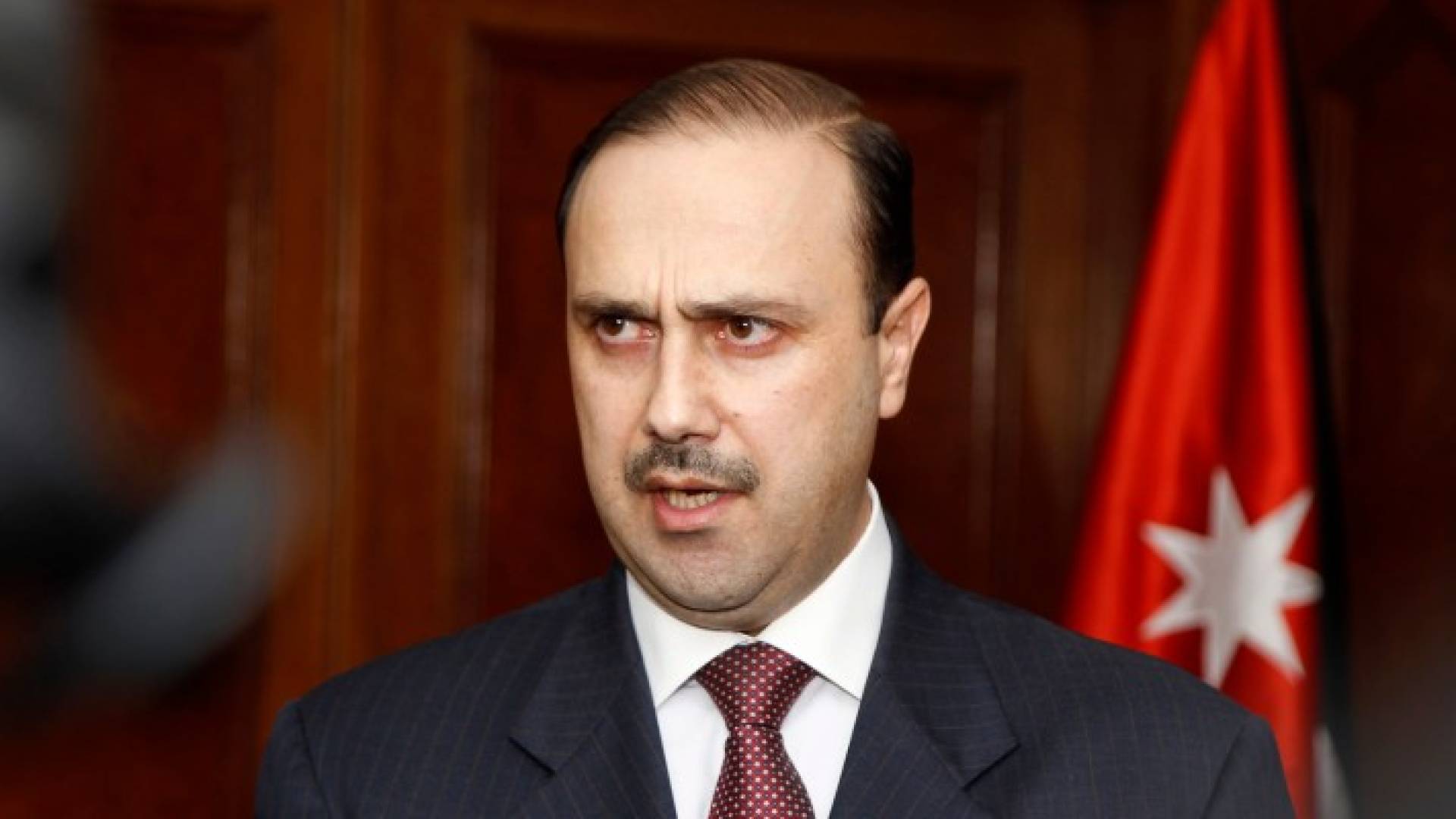  وزير الدولة لشؤون الاعلام  محمد المومني
