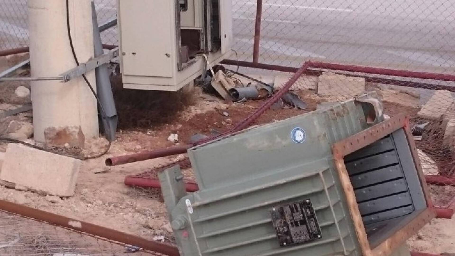 جانب من تخريب المحول