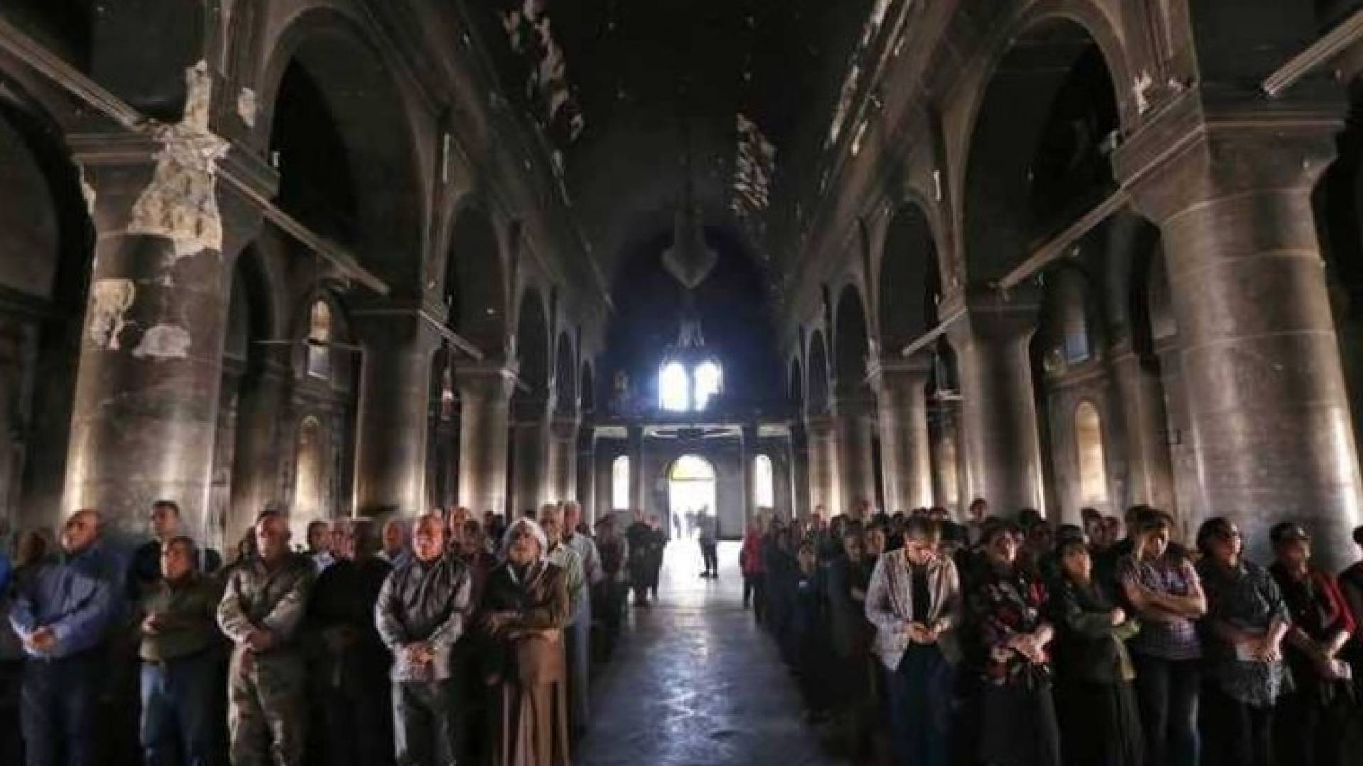 أرشيفية لقداس سابق في أحد كنائس الموصل