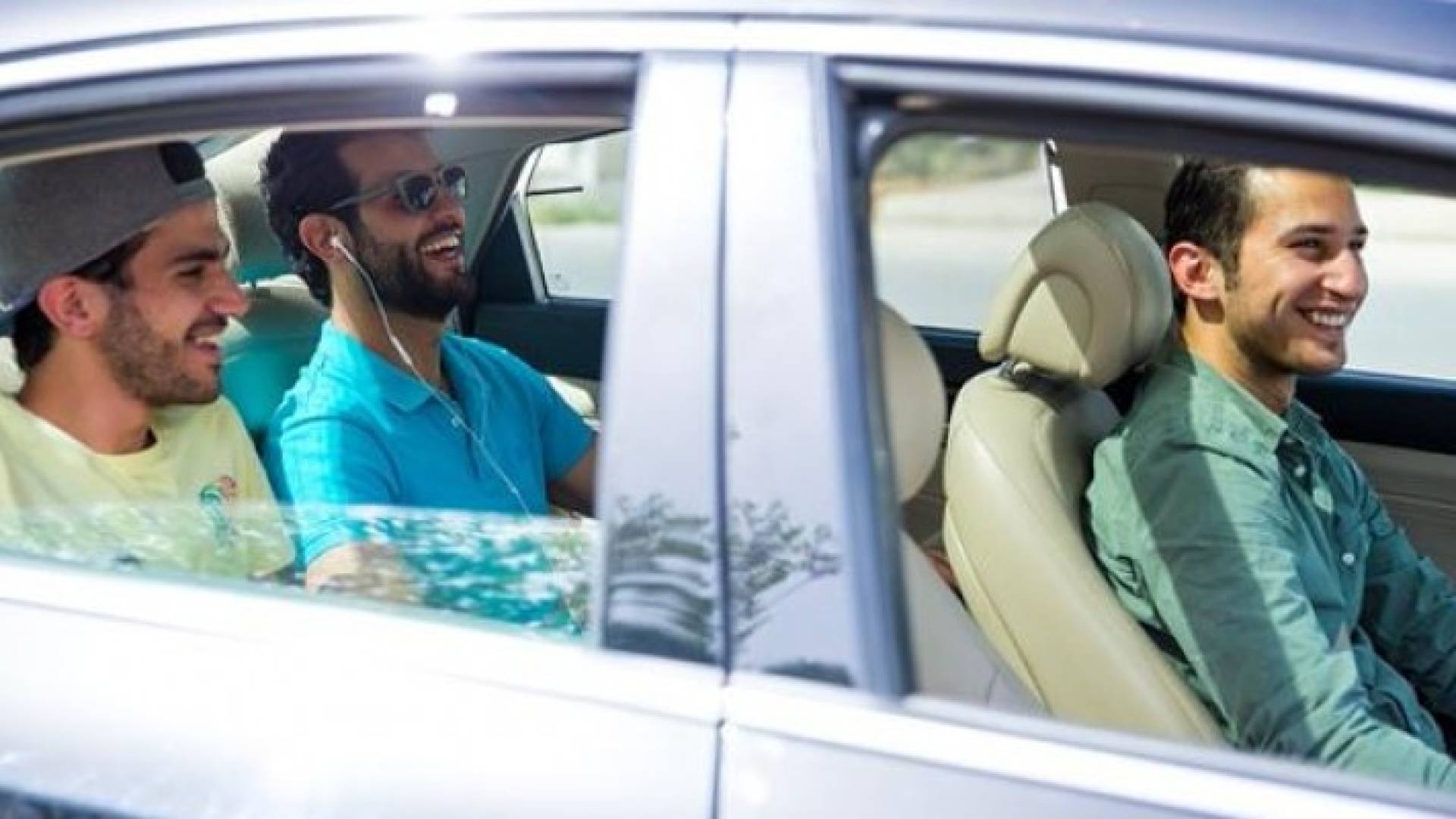 اشترط النظام ان لا يتجاوز عمر السيارة عن خمس سنوات