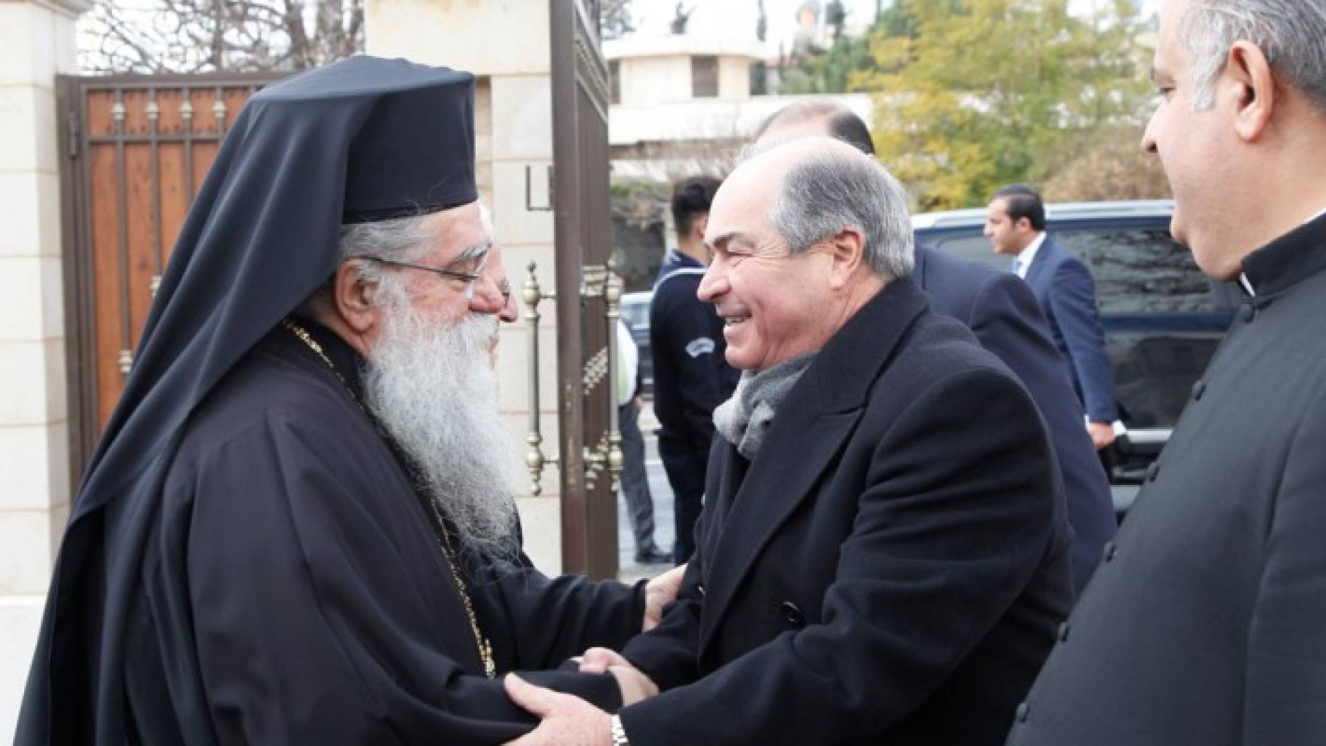 الملقي يهنئ المسيحيين بعيد الميلاد المجيد