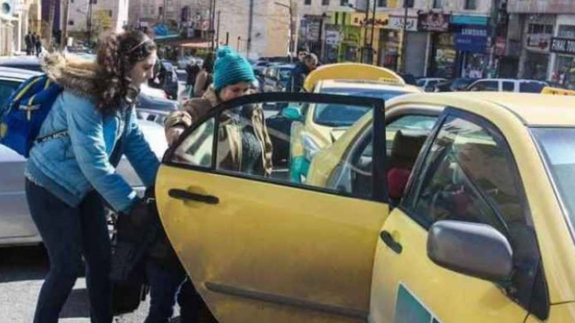 اشترط نظام الموافقة للحكومة أن لا يتجاوز عمر السيارة عن خمس سنوات