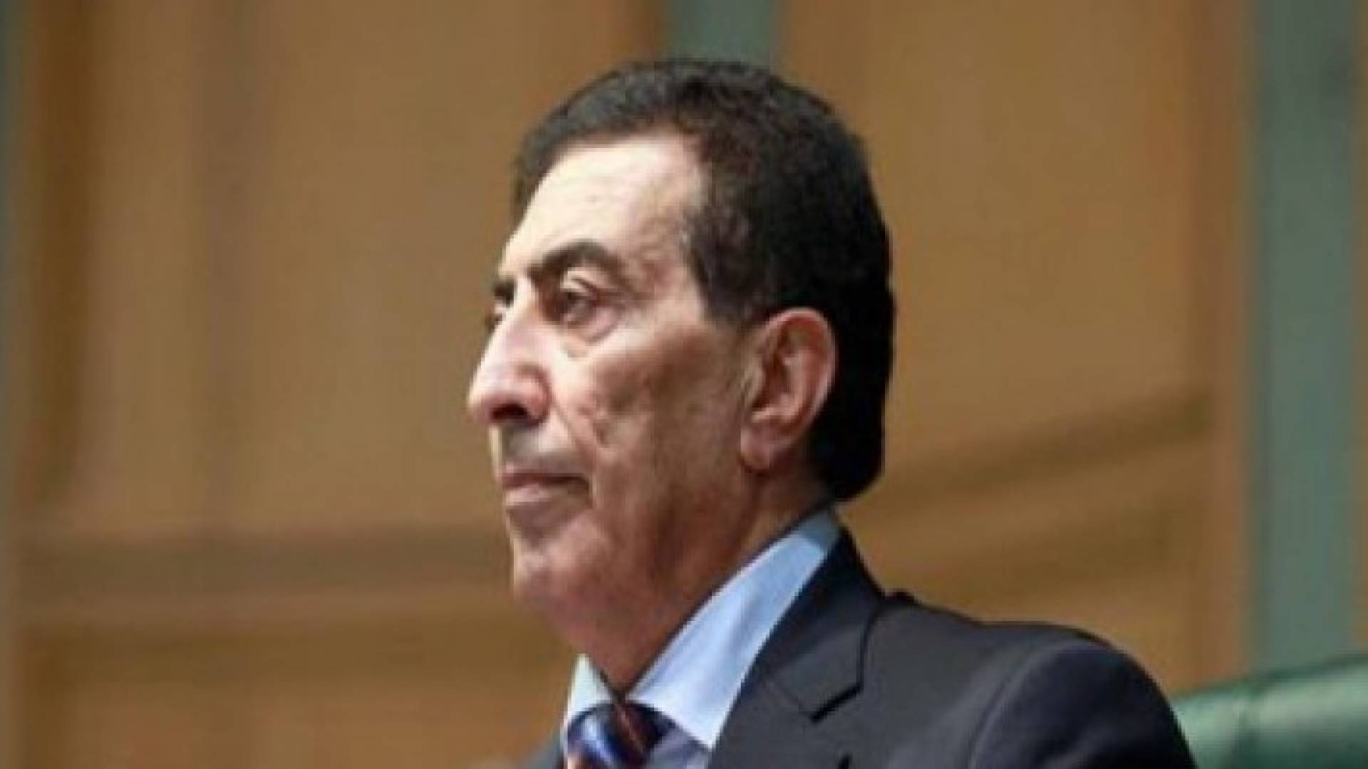 اتهامات للطراونة بالضغط لتمرير الموازنة