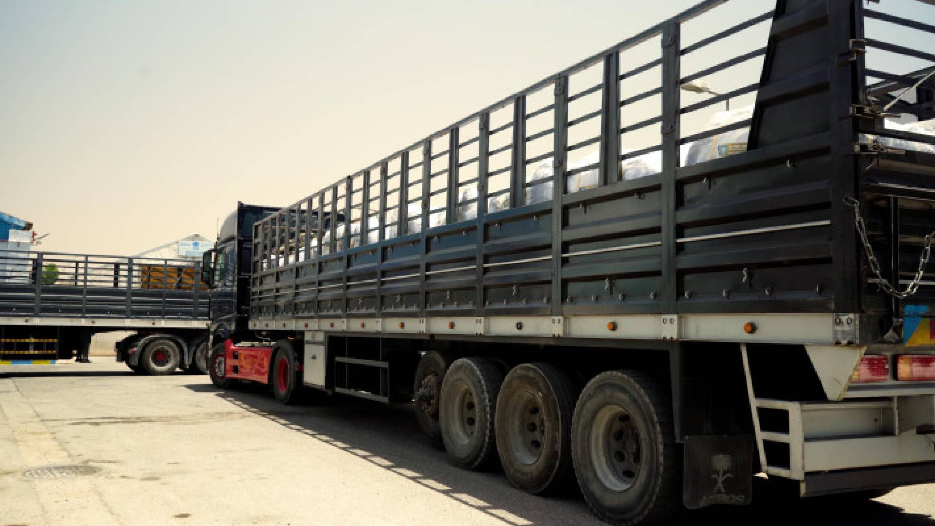 قافلة مساعدات إلى غزة