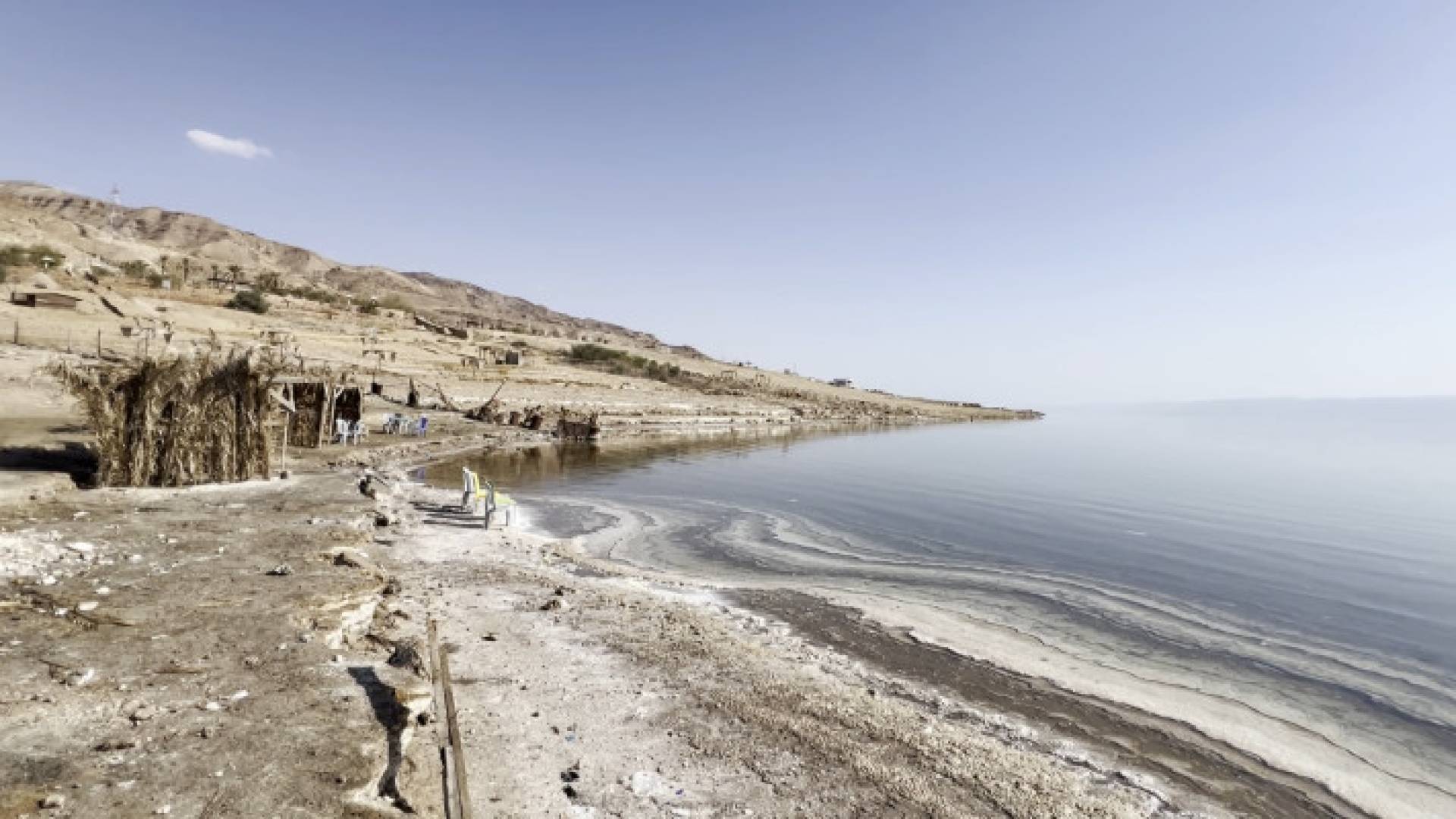 الشاطئ العام في البحر الميت