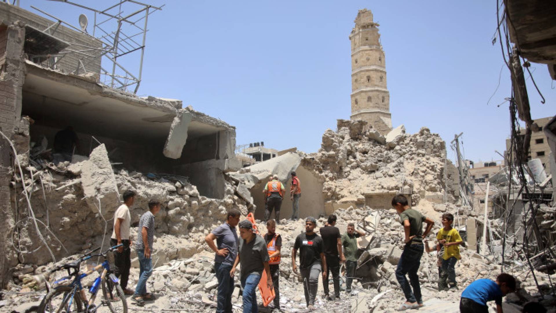 آثار القصف على غزة