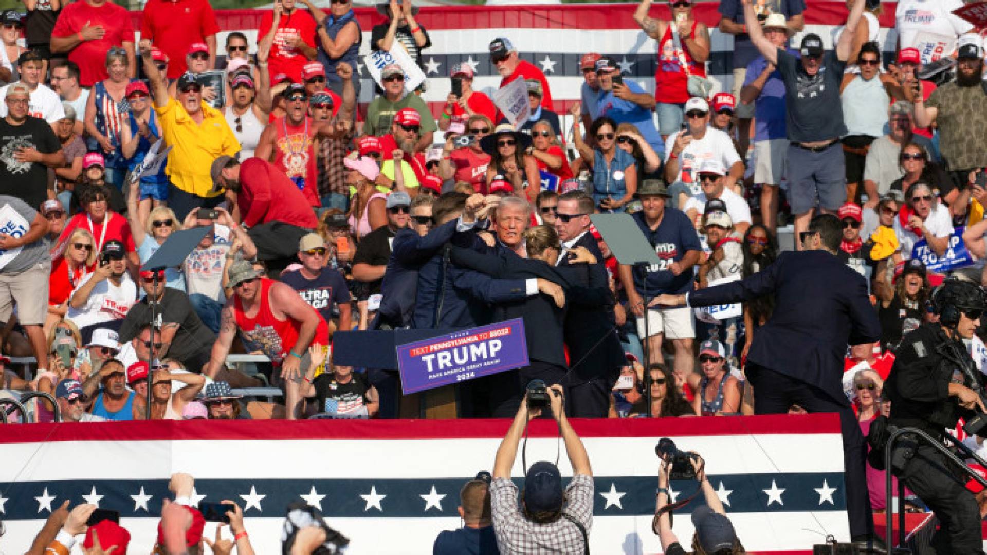 حادثة إطلاق نار بتجمع ترمب الانتخابي