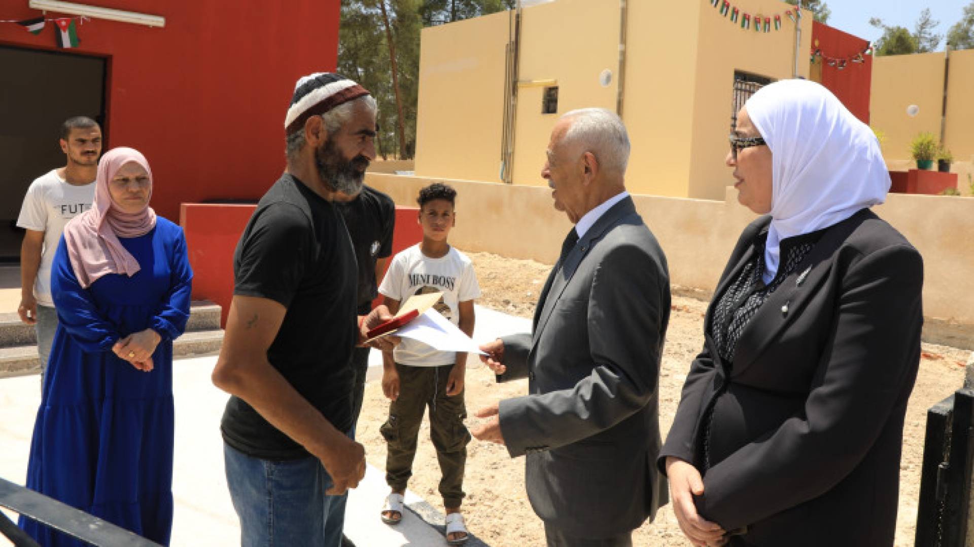 رئيس الديوان الملكي الهاشمي يوسف حسن العيسوي