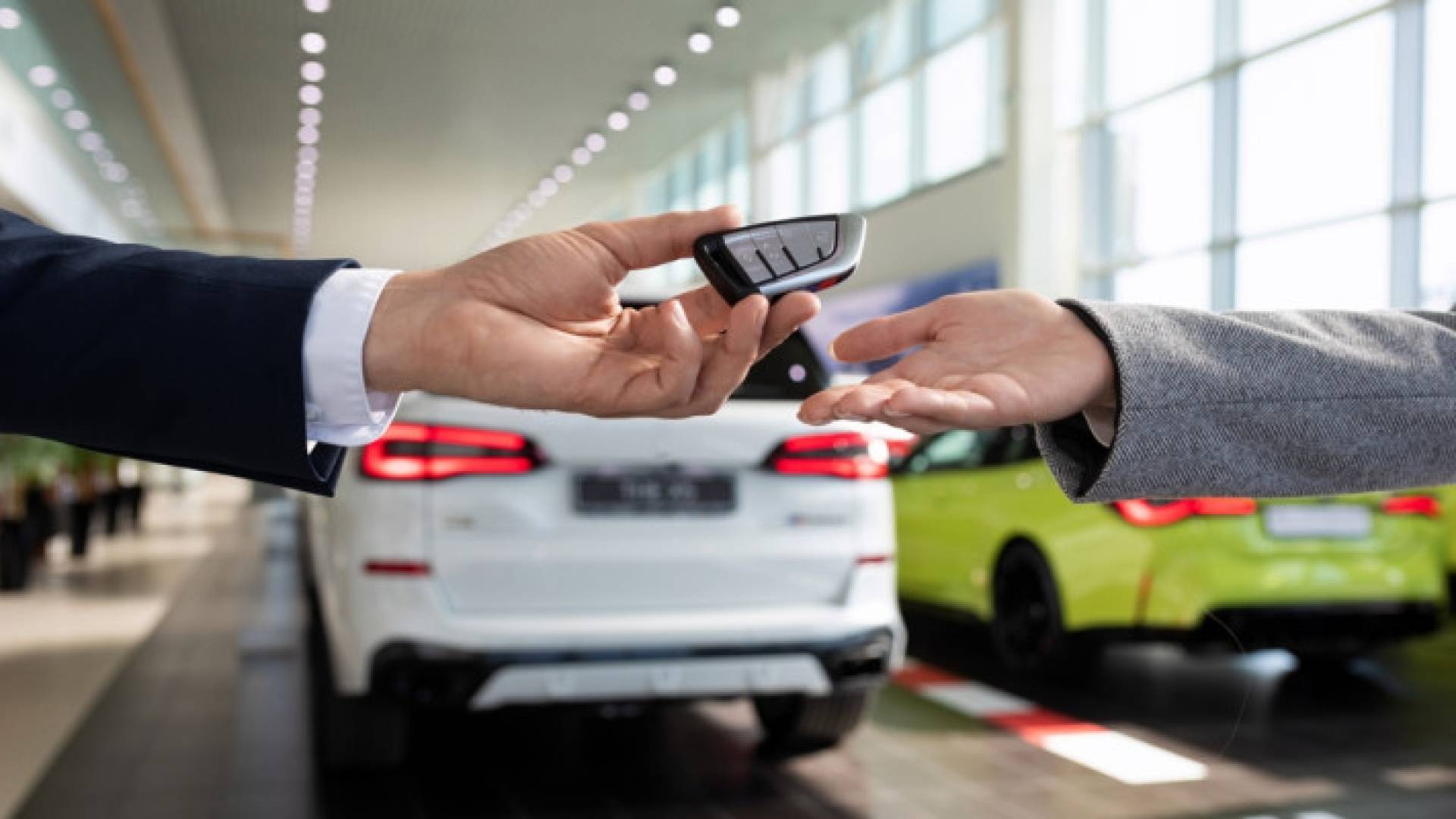 تأجير سيارة