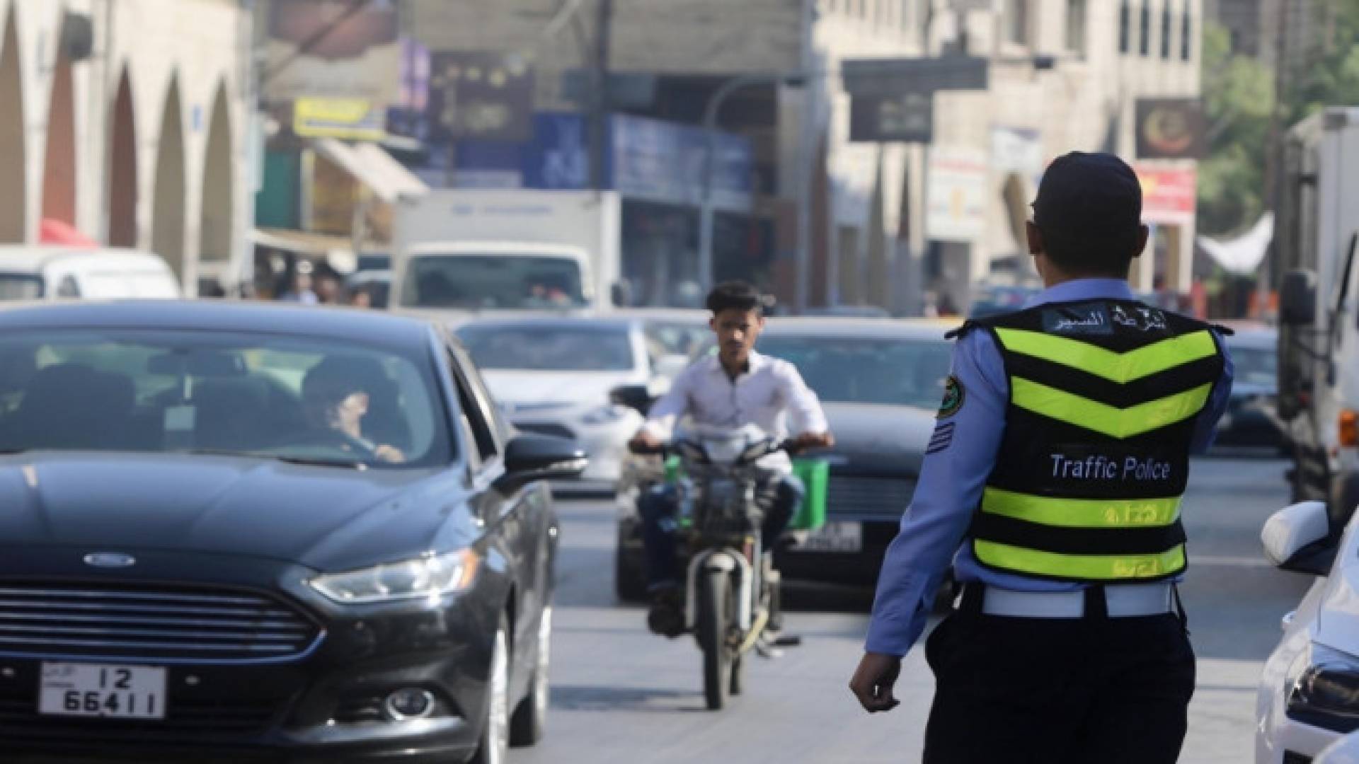 شرطي سير - تعبيرية