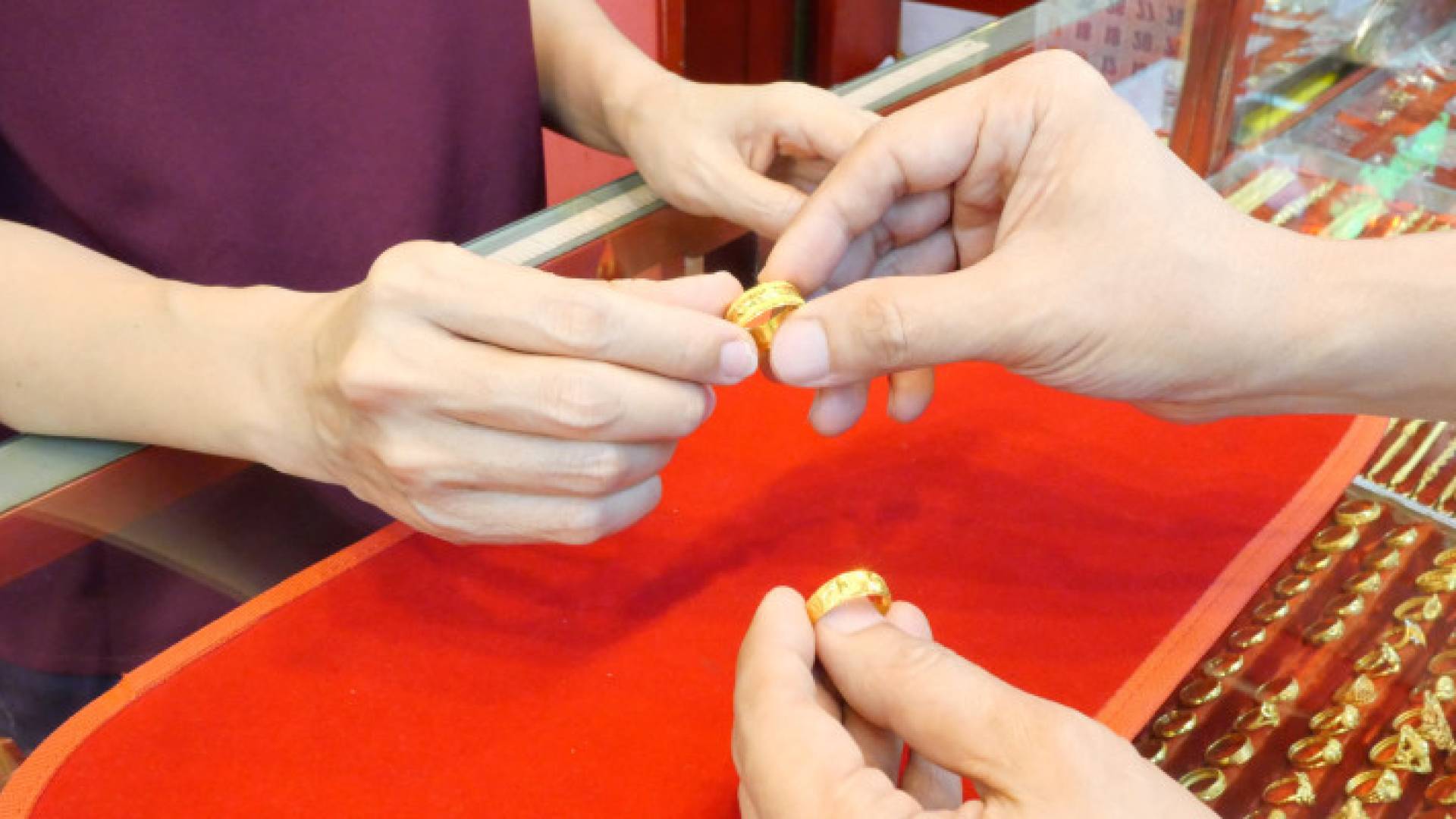 محل لبيع الذهب "أرشيفية"