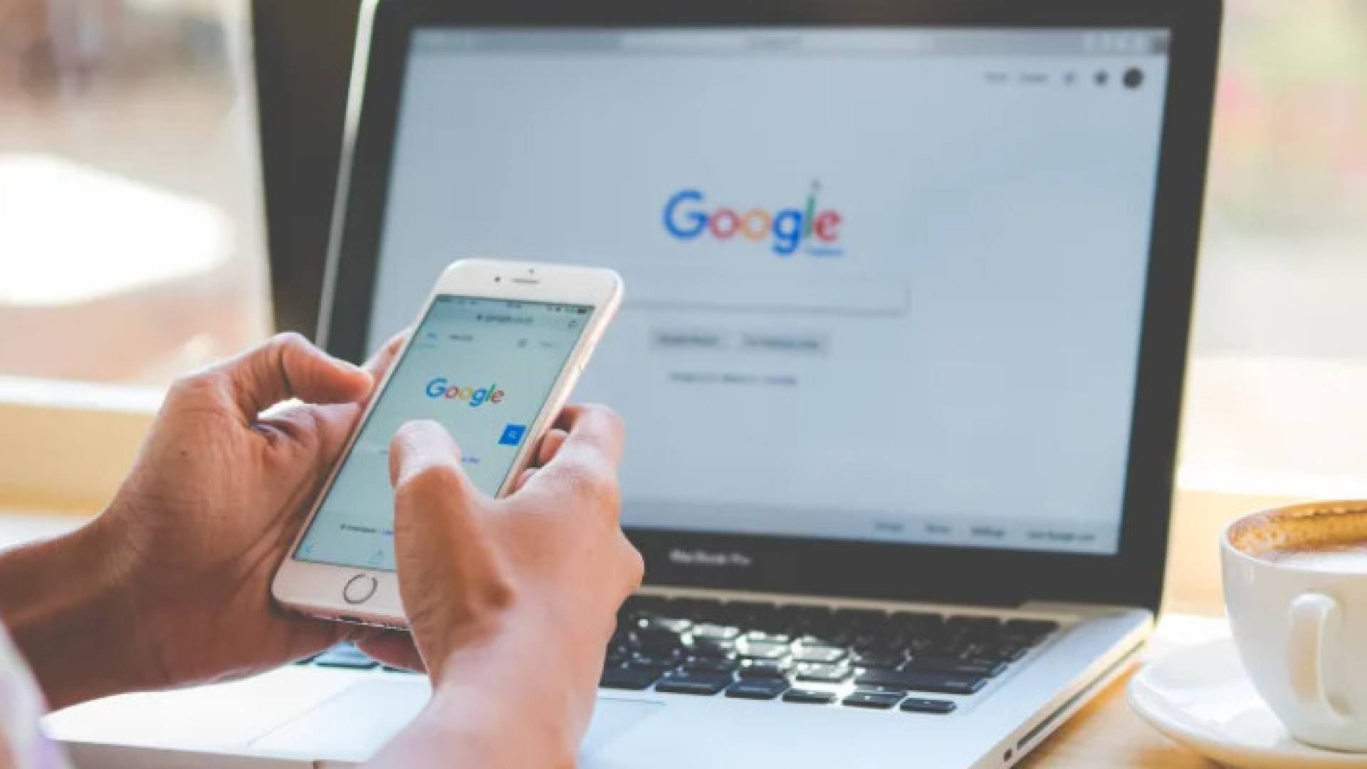 استخدام جوجل - تعبيرية