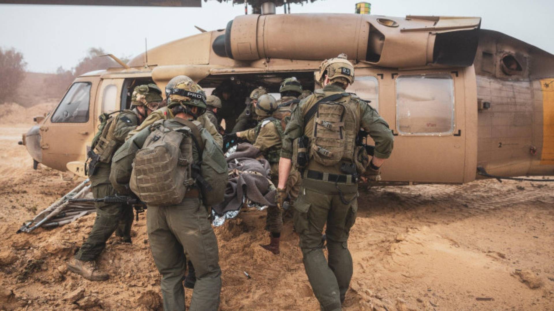 إخلاء قتلى بجيش الاحتلال