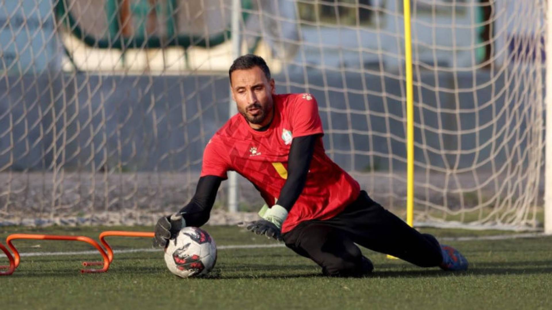 الحارس أحمد عبدالستار من تدريبات الوحدات