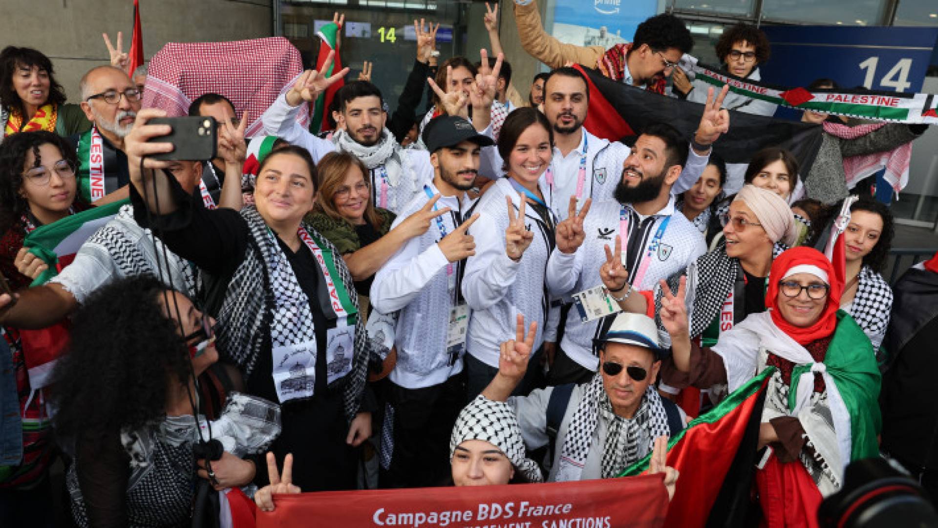 البعثة الفلسطينية المشاركة في دورة الألعاب الأولمبية باريس