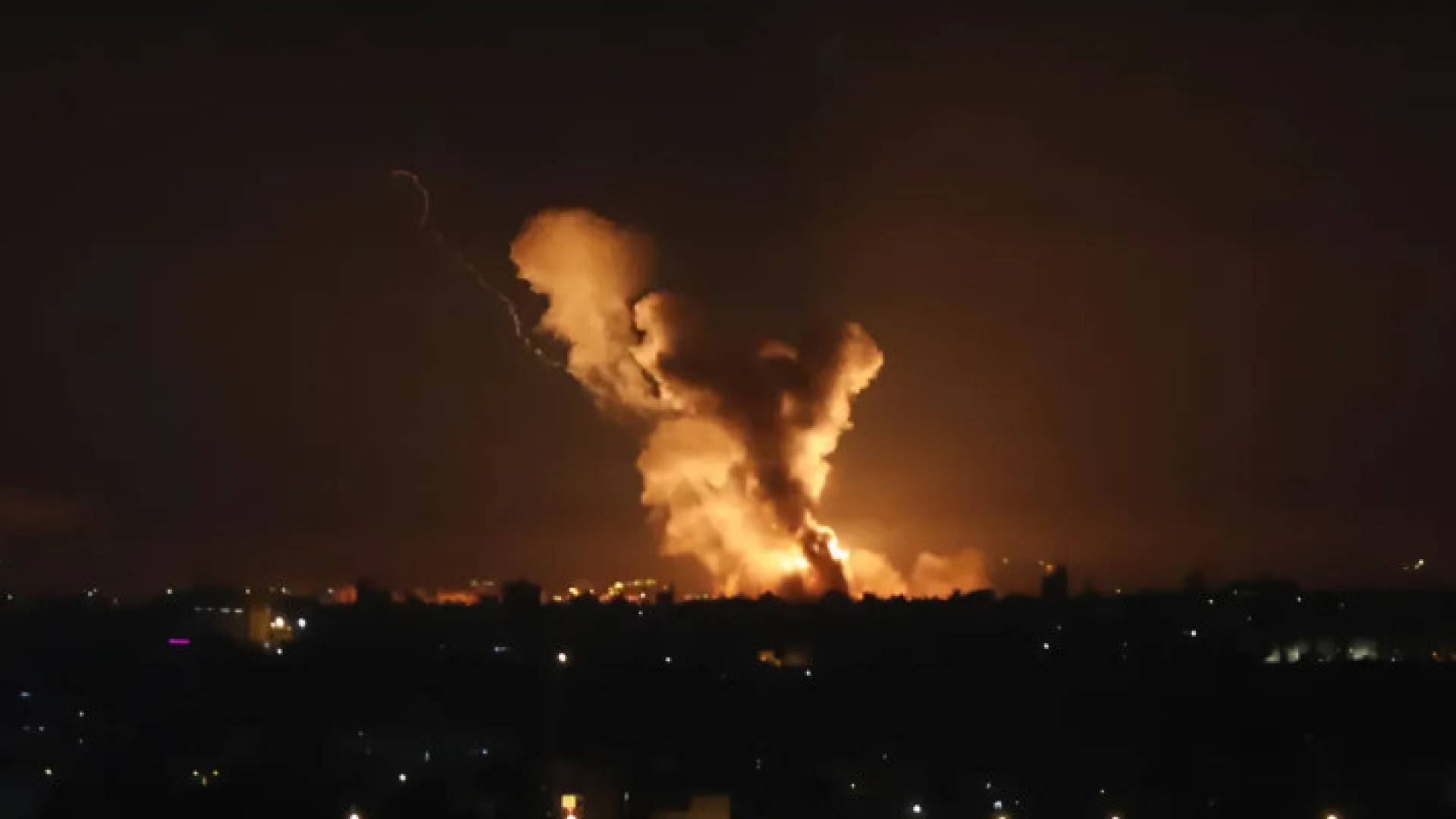 قصف للاحتلال على مواقع في لبنان