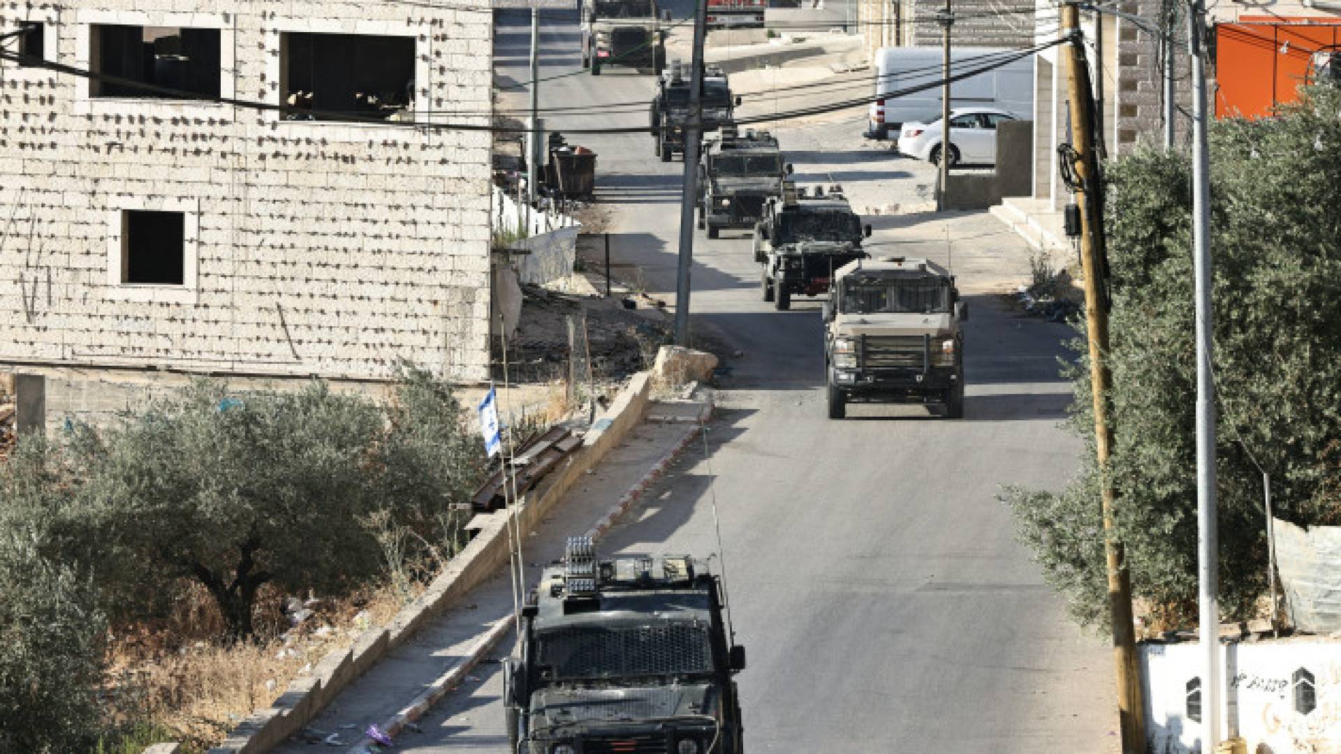 آليات للاحتلال الإسرائيلي