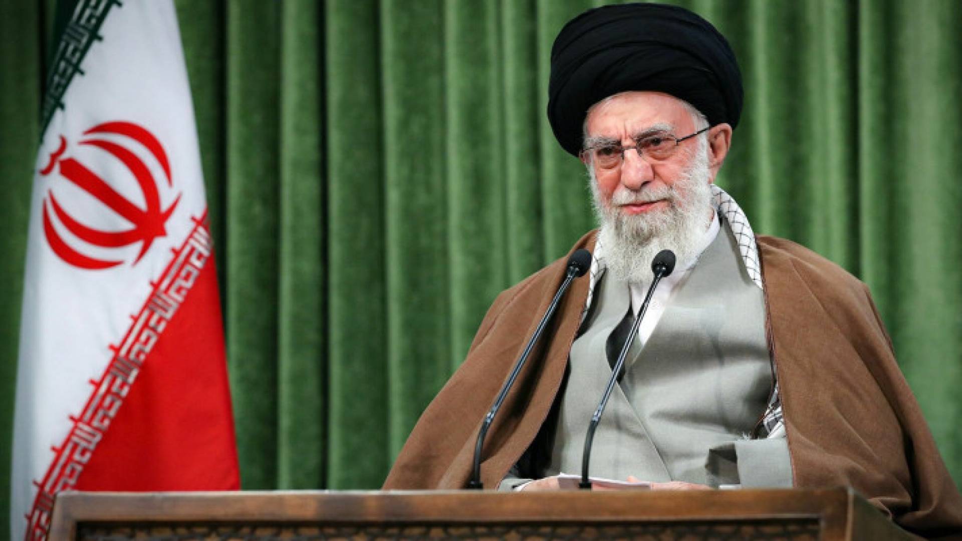 المرشد الأعلى في إيران علي خامنئي