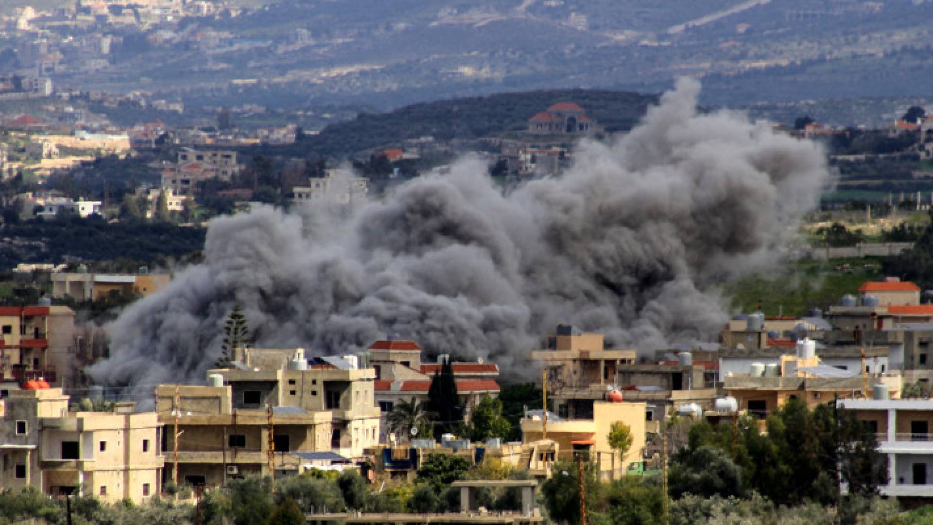 قصف على جنوب لبنان "أرشيفية"