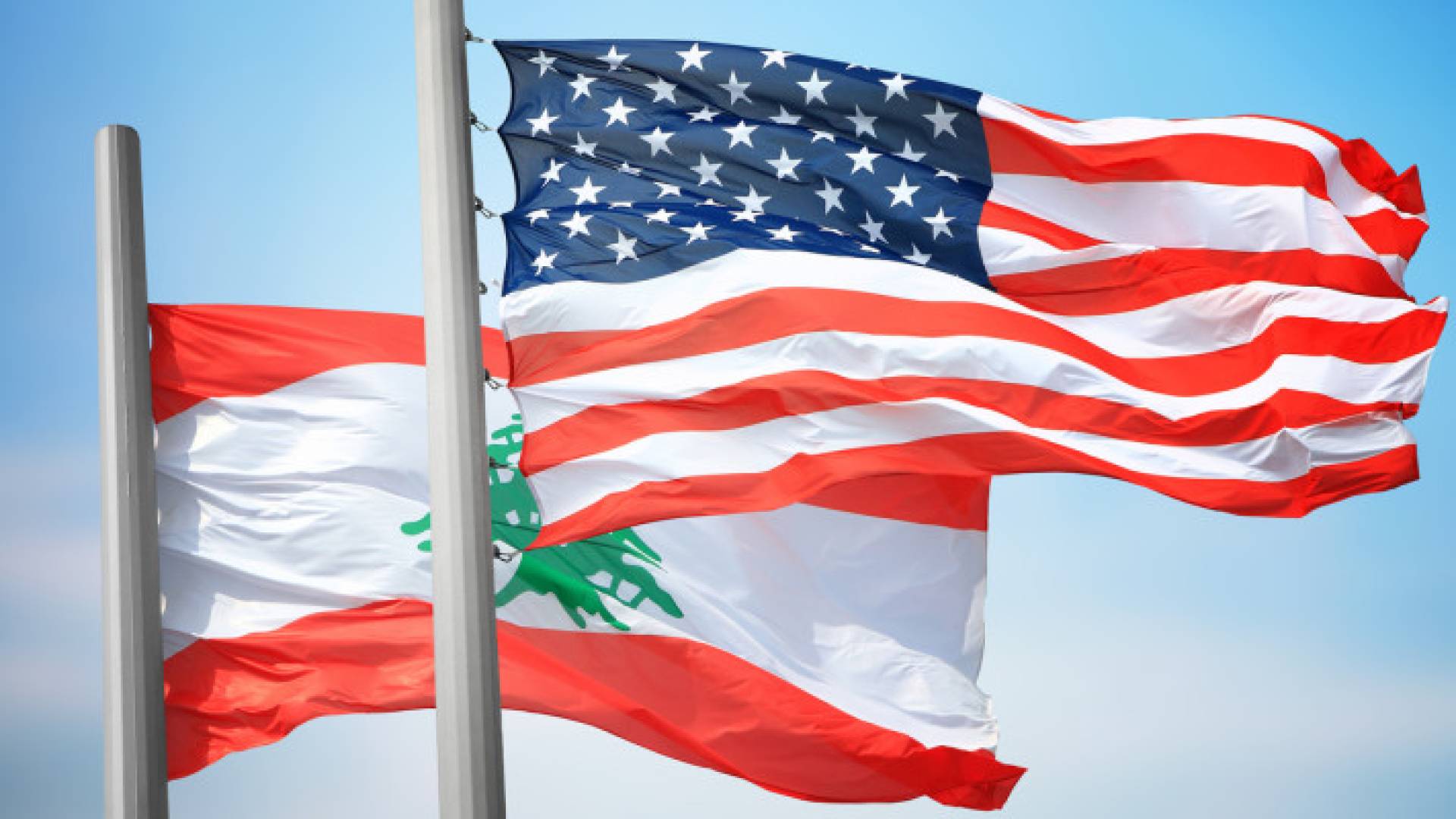 علما امريكا ولبنان