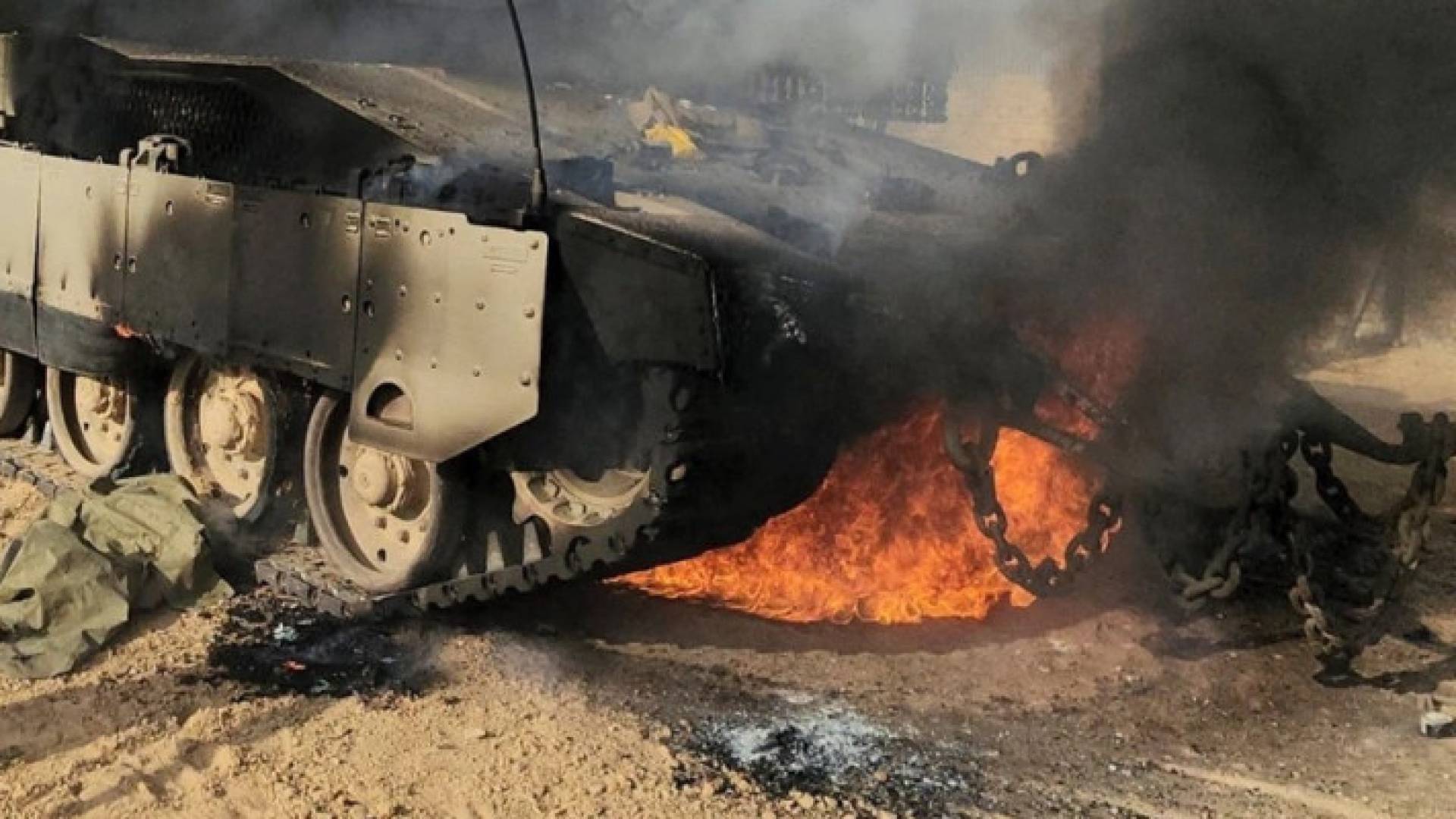 القسام تستهدف آلية عسكرية للاحتلال في غزة