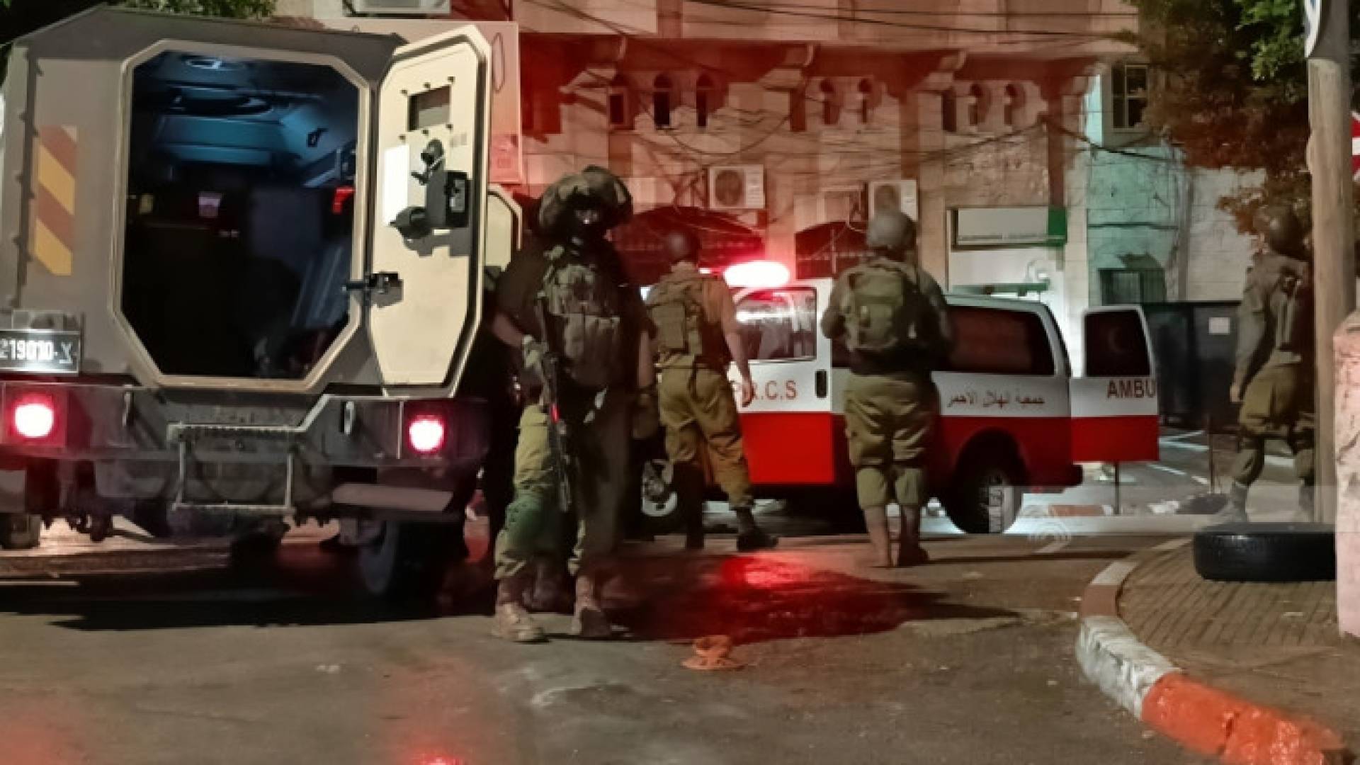 قوات الاحتلال تعيق عمل اسعاف فلسطيني في الضفة الغربية