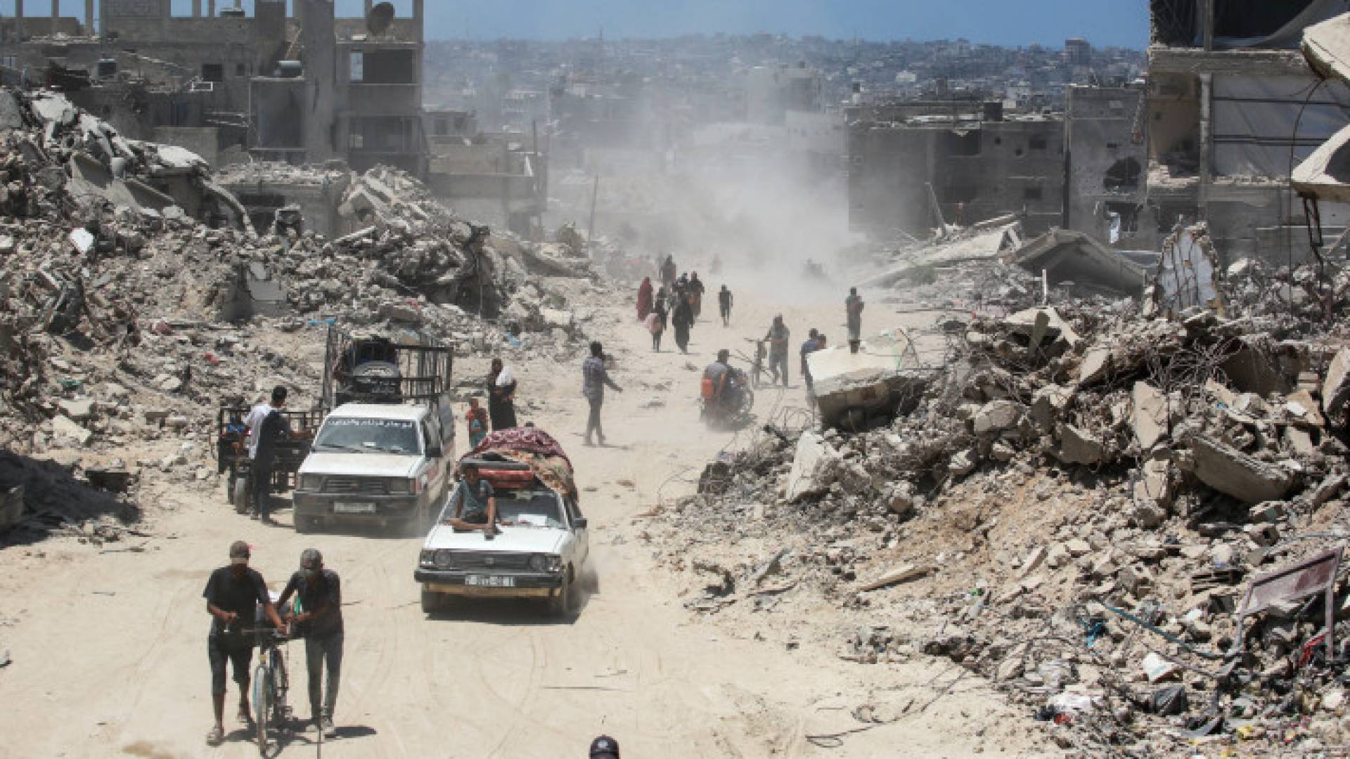 مبان مدمرة جراء عدوان الاحتلال على غزة