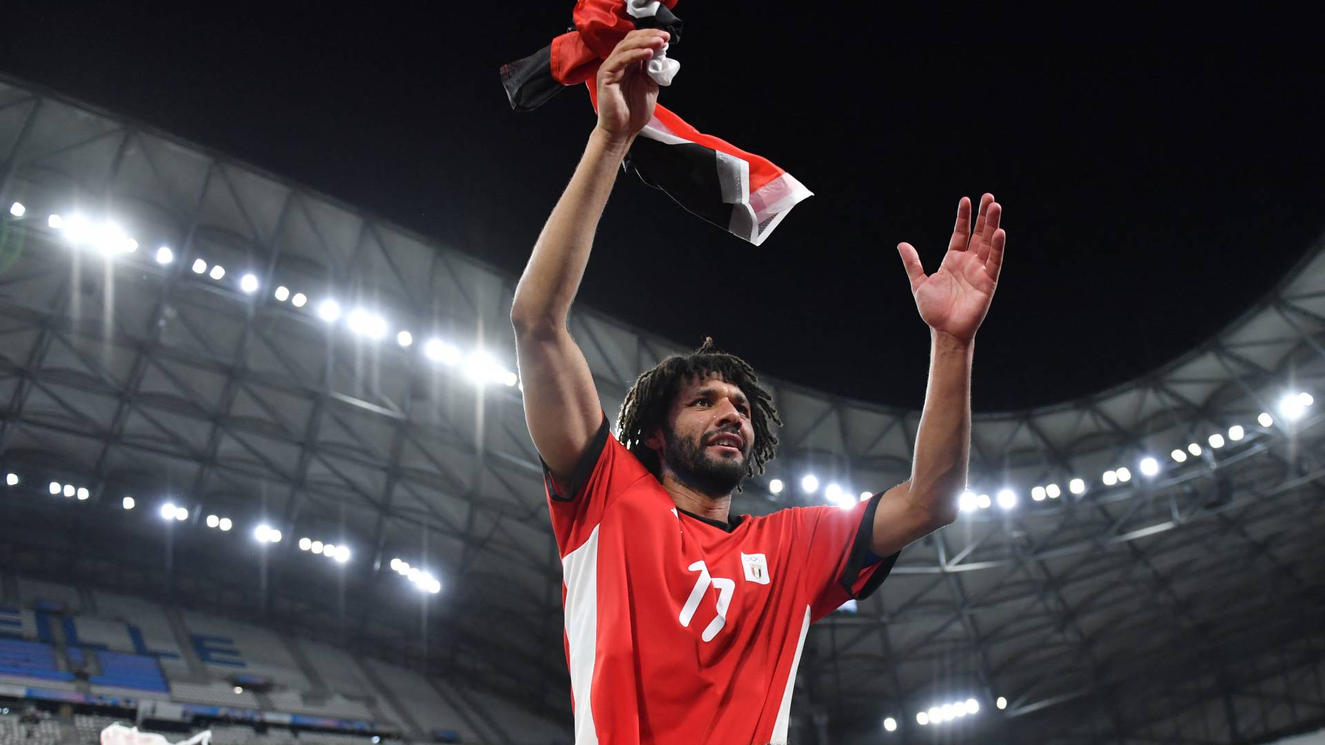 اللاعب المصري محمد النني في مباراة سابقة