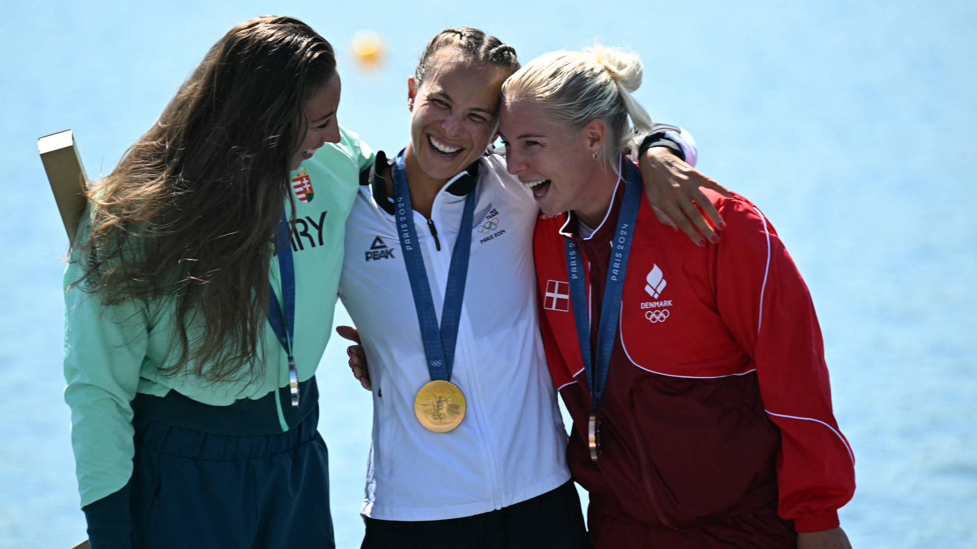 ليزا كارينجتون تتوج بذهبية سباق الكاياك في أولمبياد باريس 2024