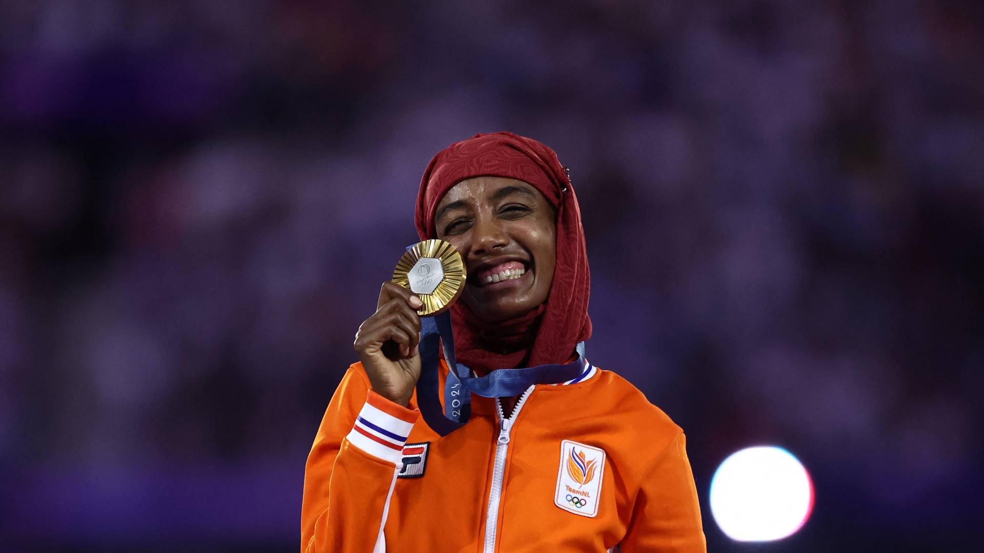 البطلة الهولندية ذات الأصول الإثيوبية سيفان حسن