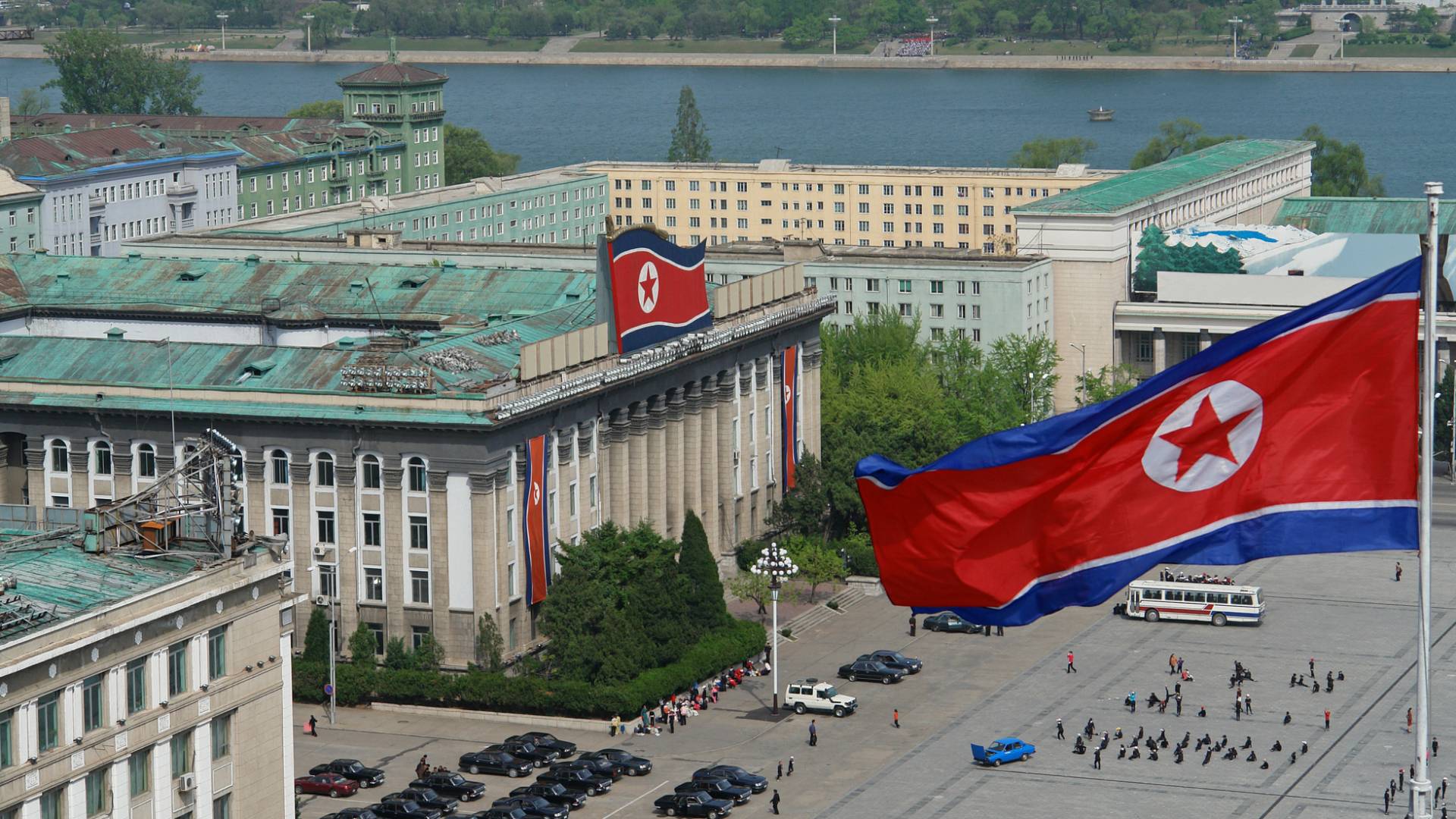 كوريا الشمالية تفتح أبوابها أمام السياح بعد سنوات من الإغلاق