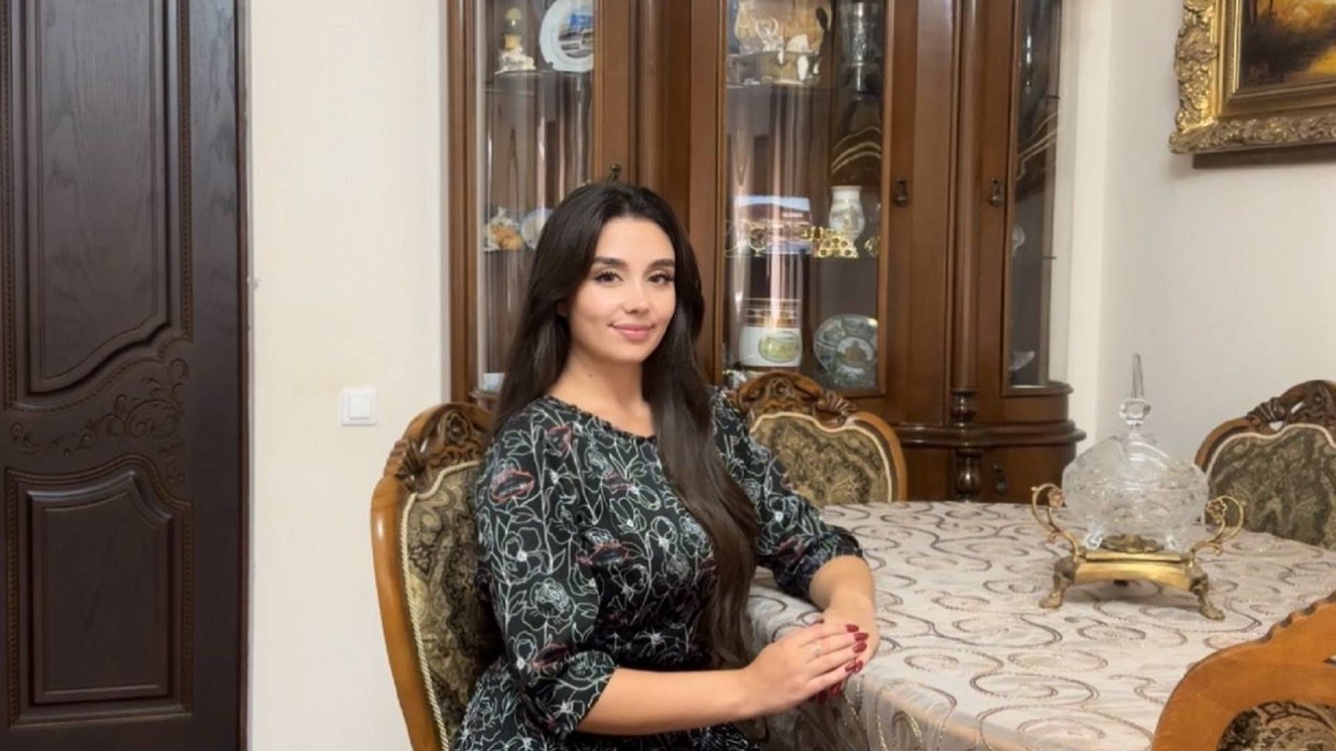 تايا أباظة: العناية بالبشرة جزءا أساسيا من روتين الجمال يوميا