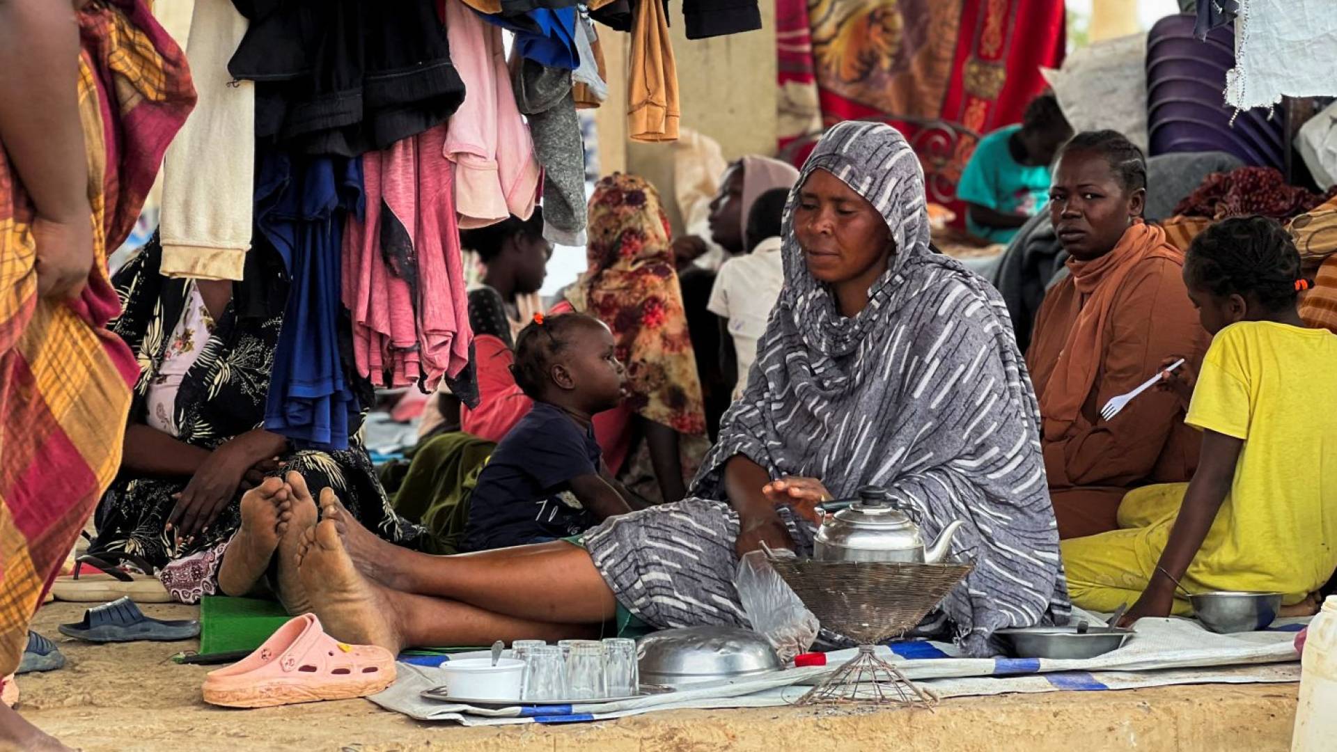 يعاني السودانيين من أزمة انسانية منذ اندلاع الحرب بين الجيش  السوداني وقوات الدعم السريع