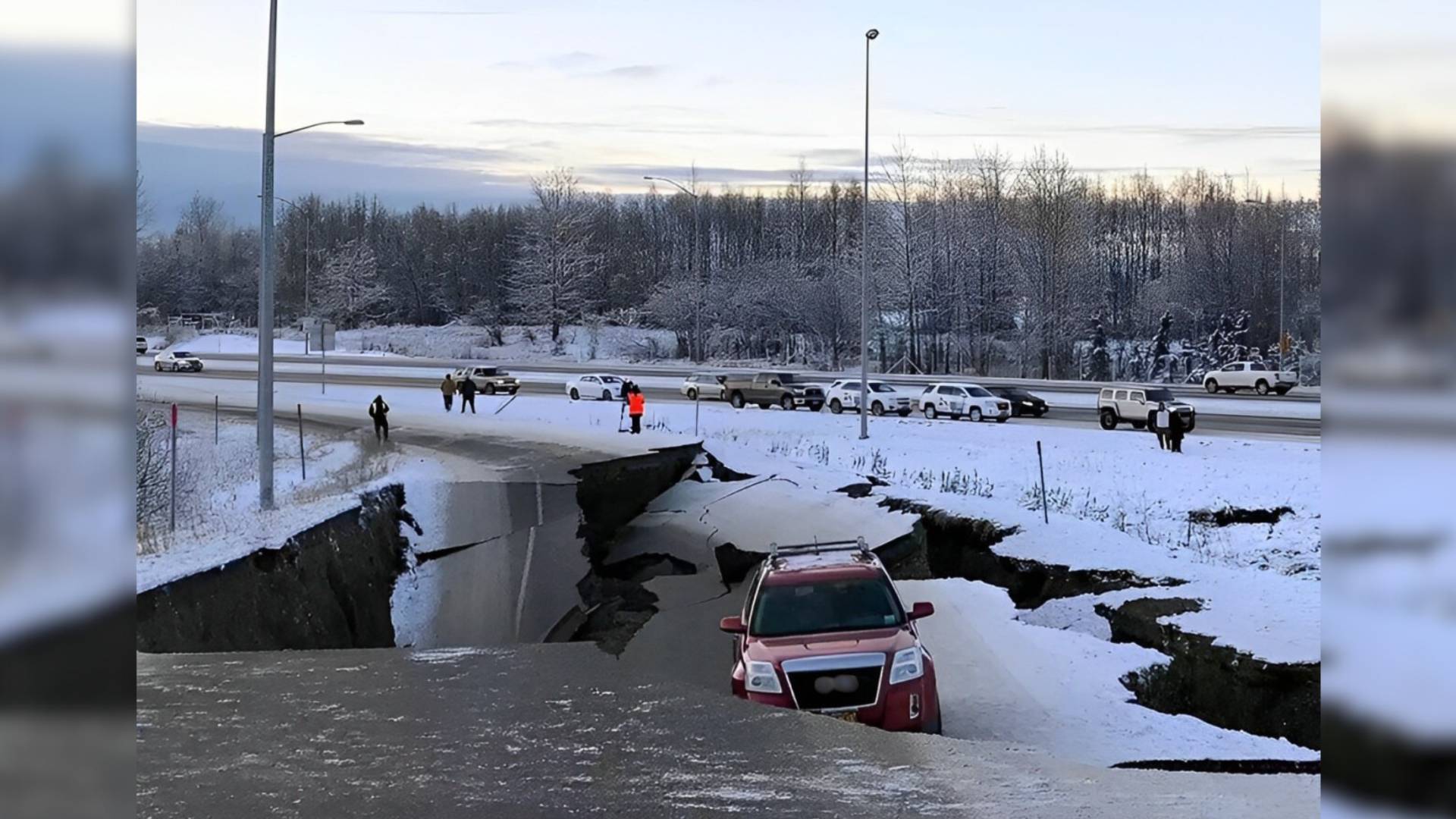 دمار إثر وقوع زلزال - أرشيفية