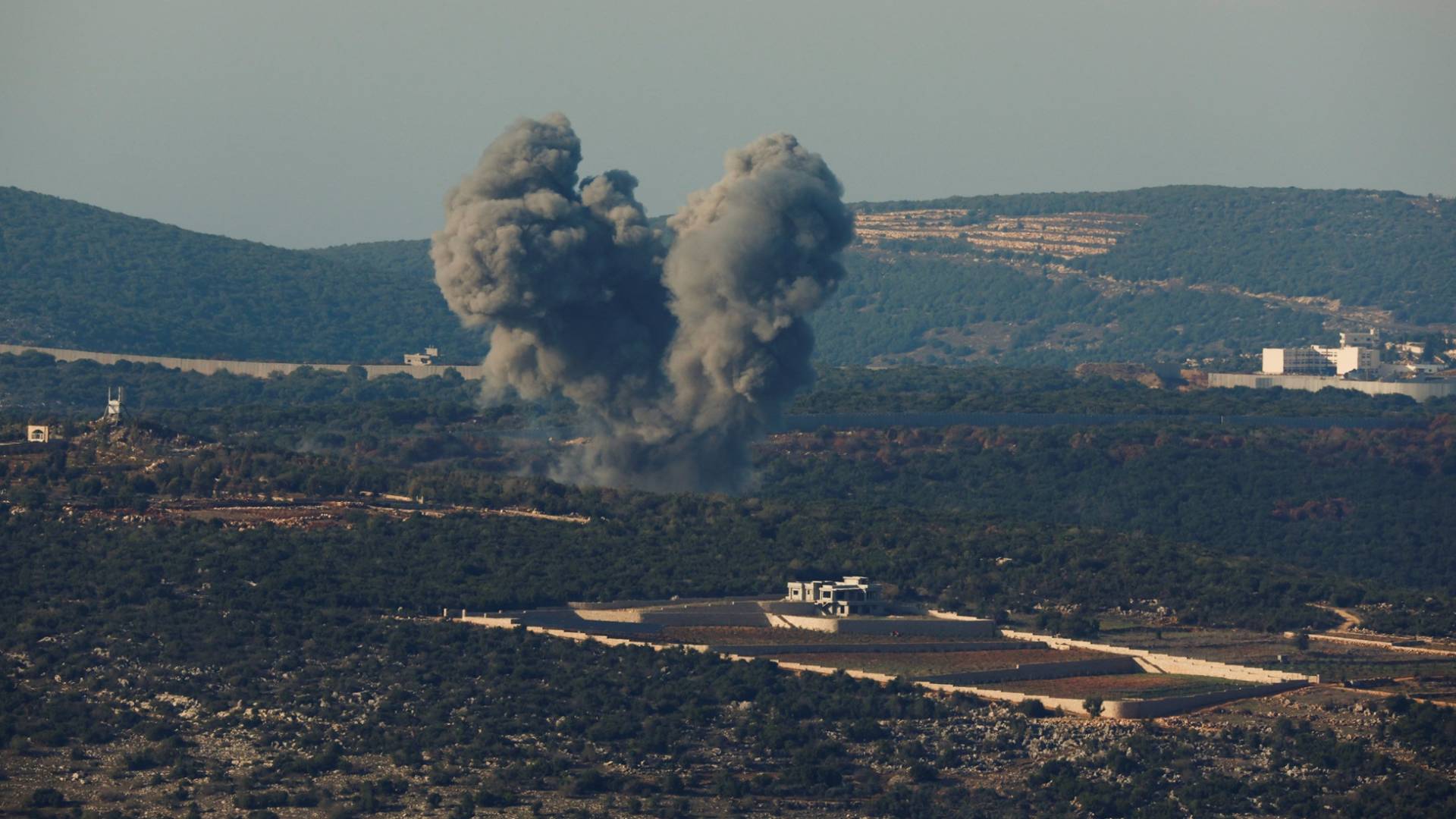 صواريخ أطلقت من حزب الله