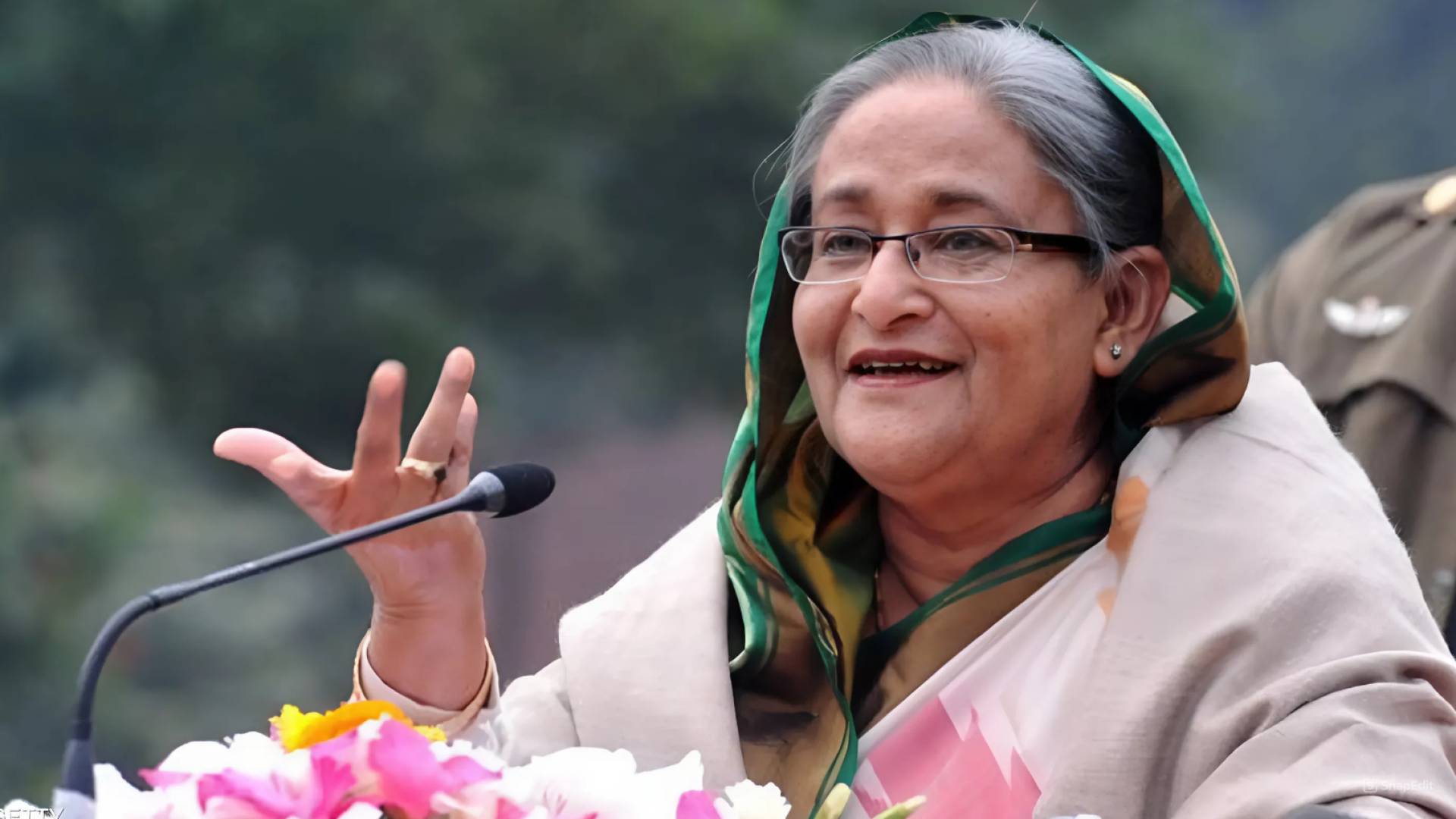 رئيسة وزراء بنغلادش  المعزولة الشيخة حسينة