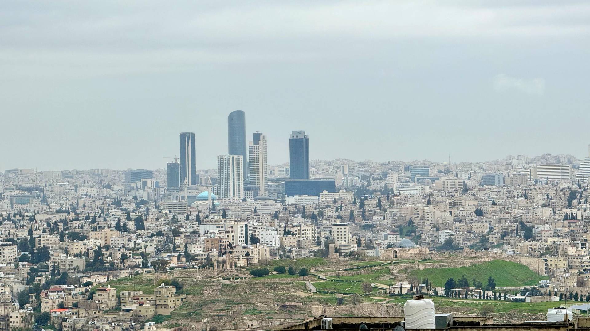 أجواء لطيفة نهارا ومائلة للبرودة ليلا في الأردن الأحد