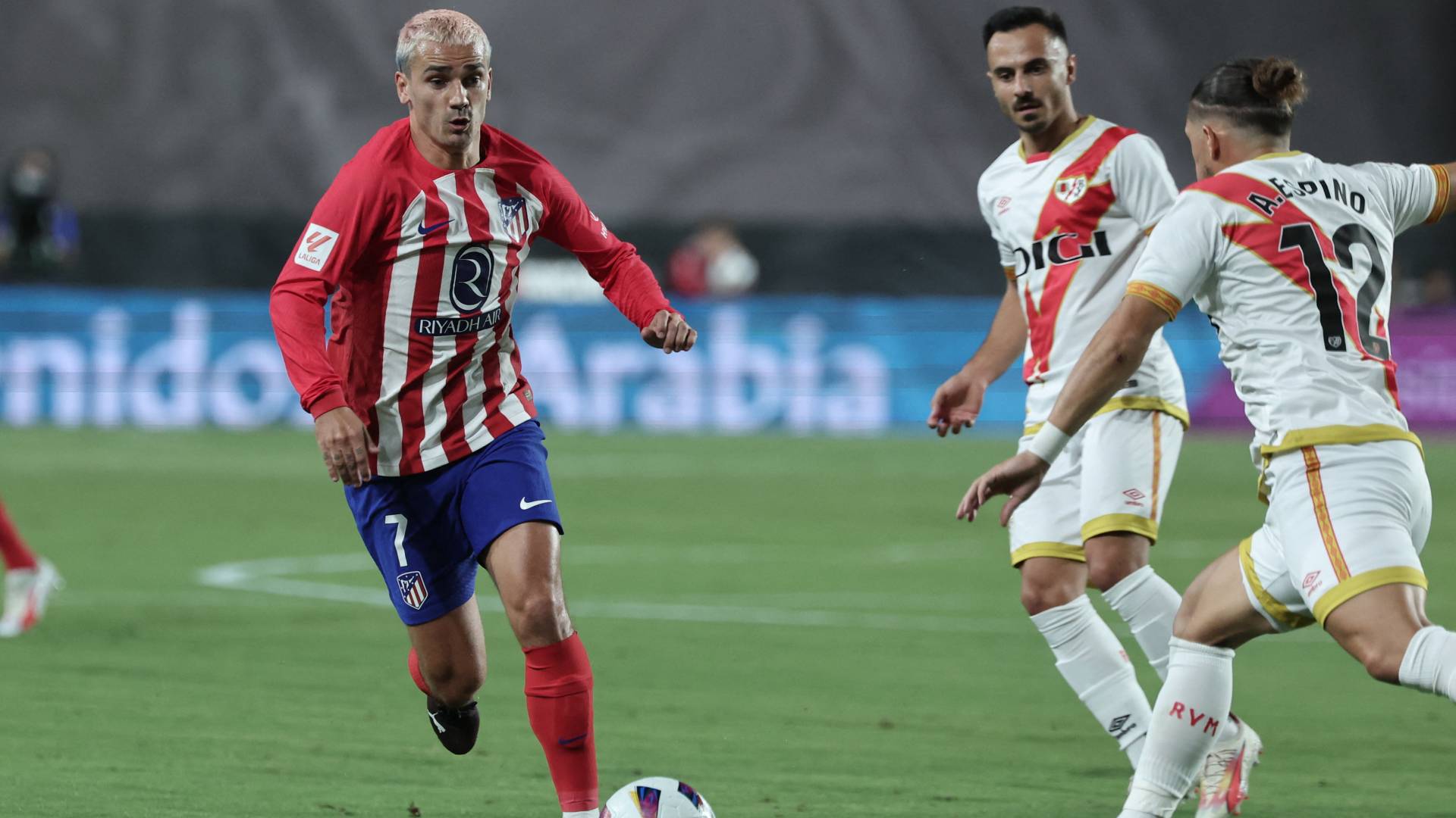 لاعب أتلتيكو مدريد أنطوان جريزمان