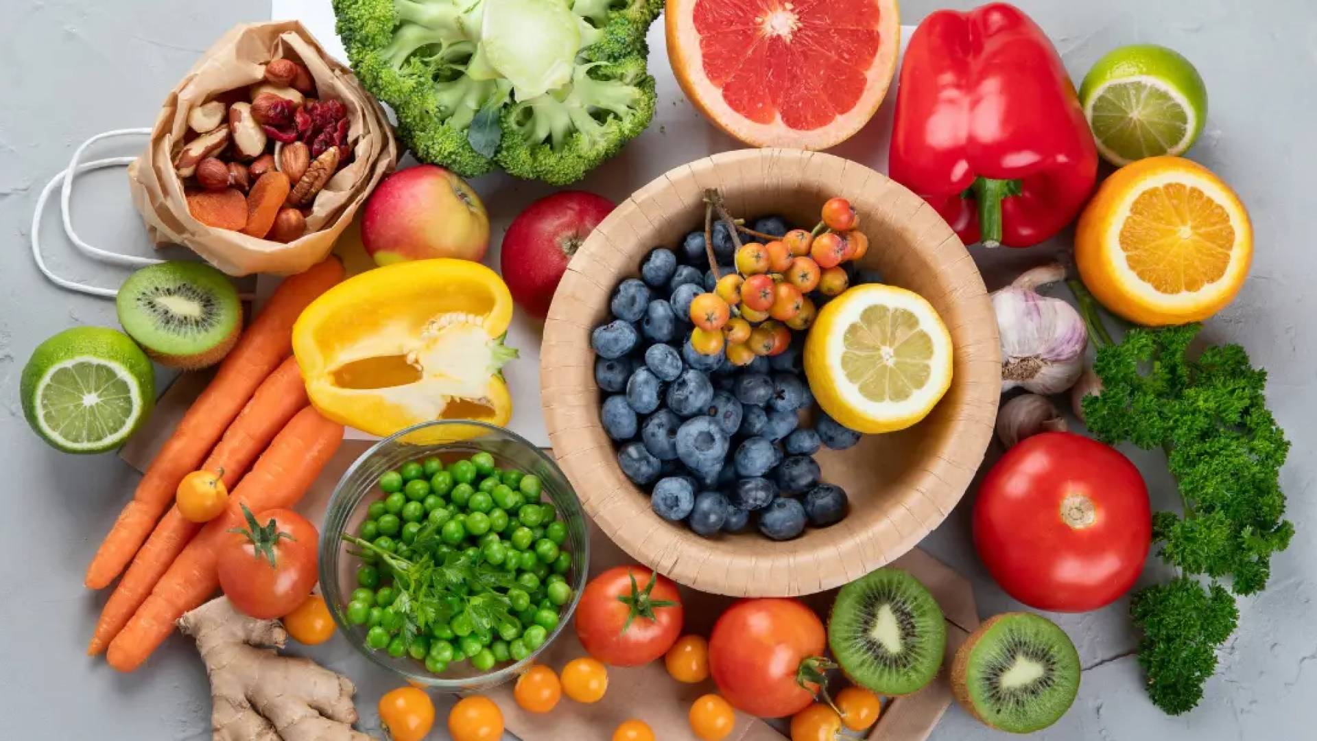 ينتشر فيتامين C في عدد من الخضراوات