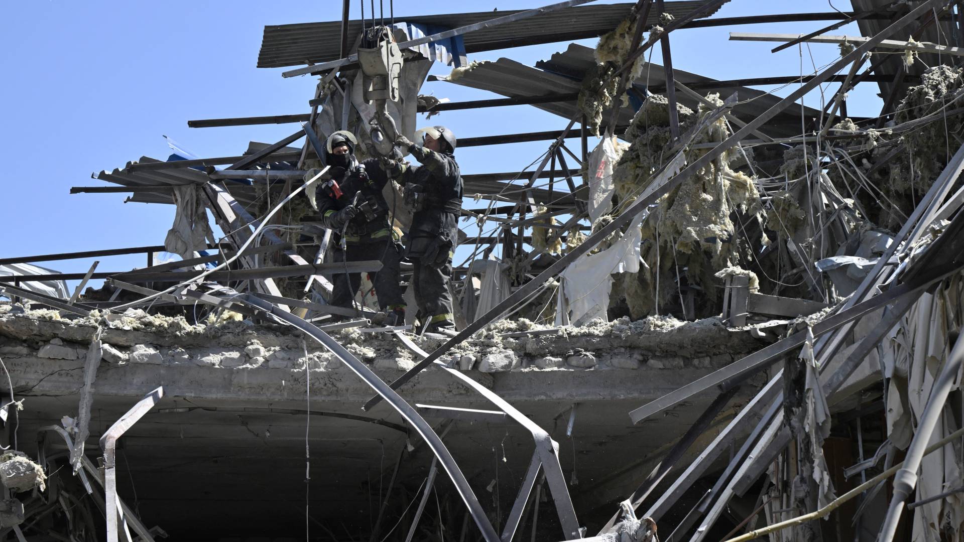 خدمات الطوارئ الأوكرانية