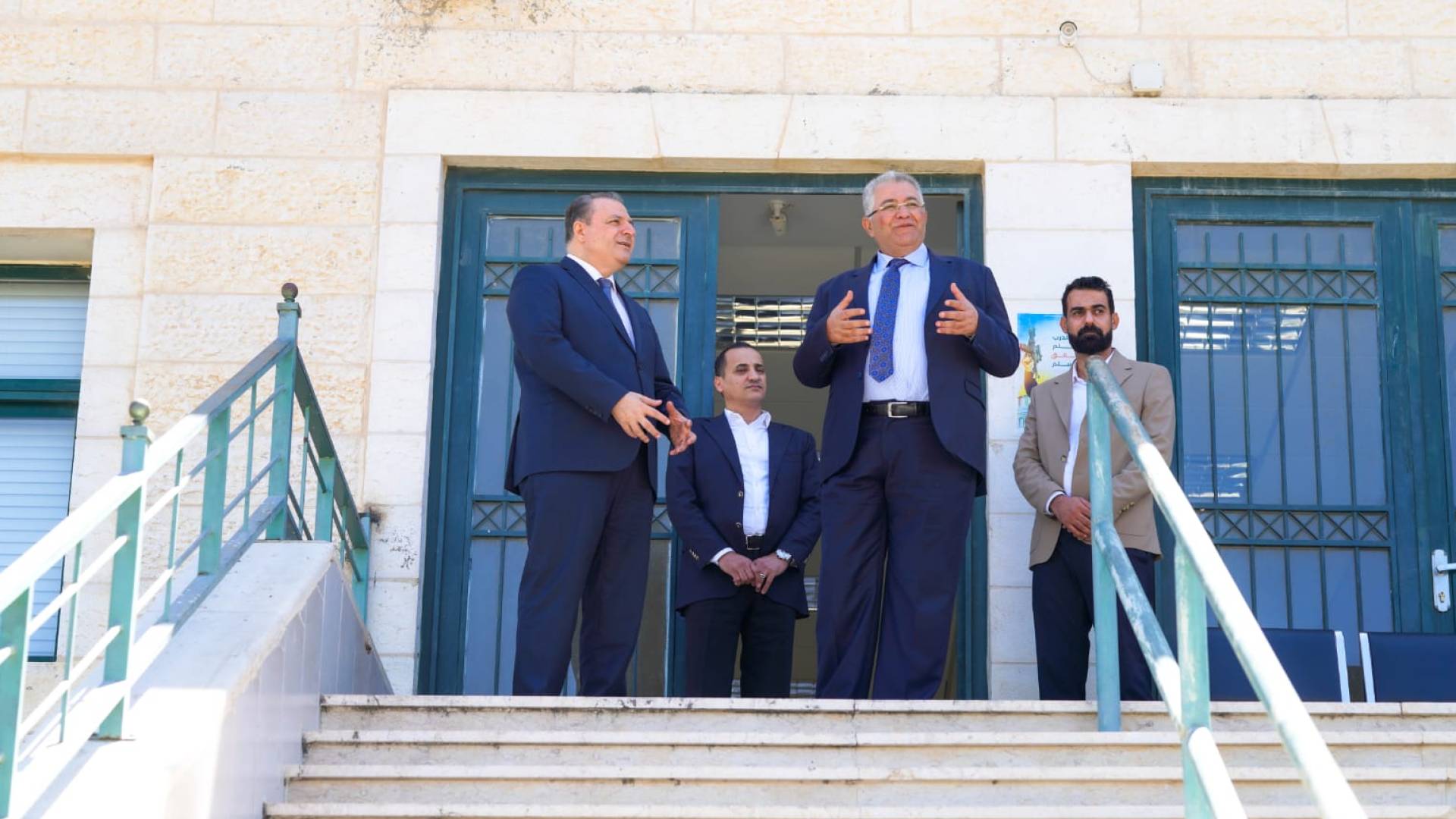 السفير الأردني في فلسطين يزور جامعة القدس